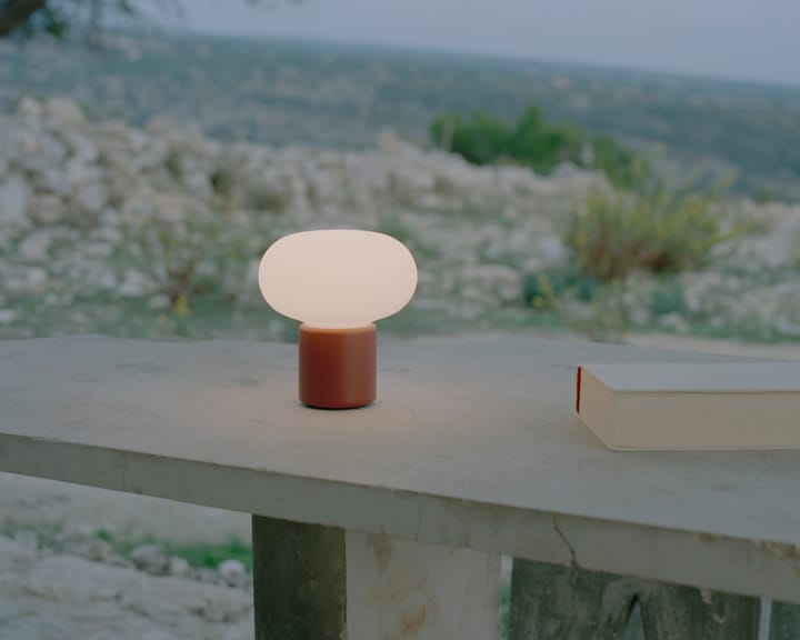 Przenośna lampa stołowa Karl-Johan - Ziemisty czerwony - New Works