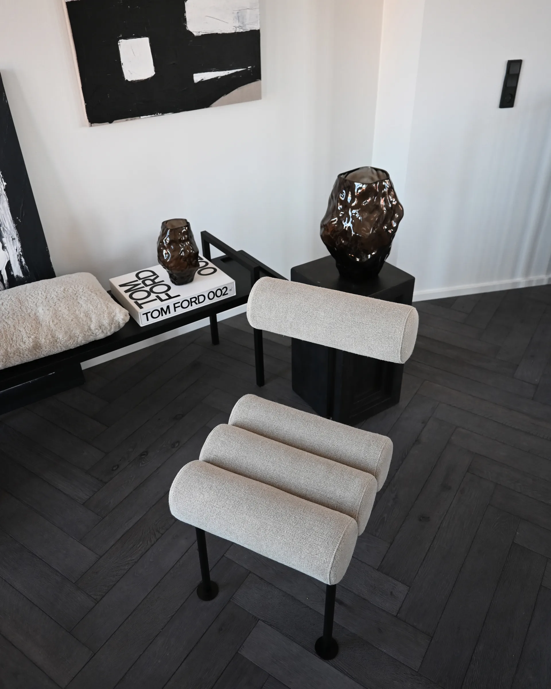 Krzesło do jadalni Hiro, Czarna rama-Piasek 101 Copenhagen