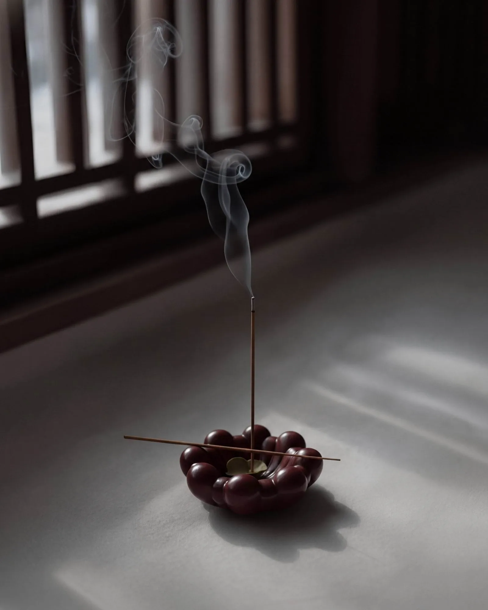 Miska Bloom tray mini, Maroon 101 Copenhagen