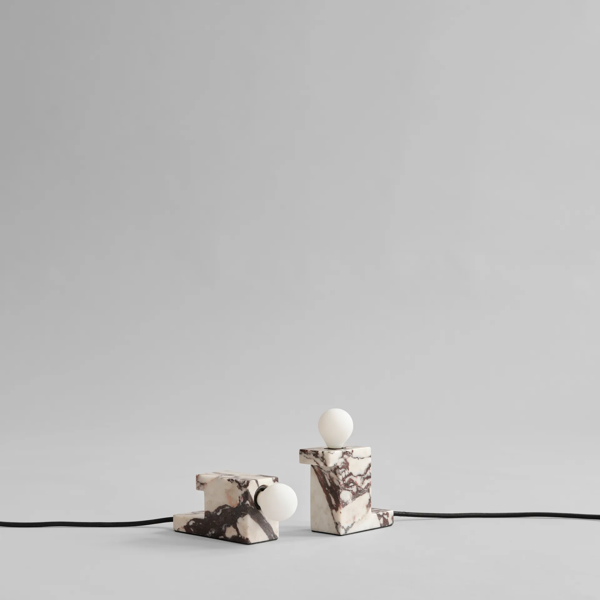 Niska lampa Brick 8x14 cm, Calacatta 101 Copenhagen