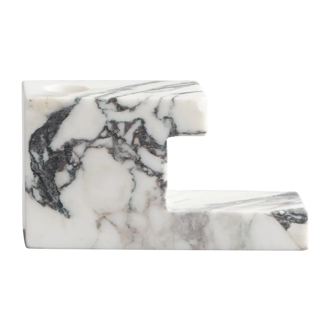 Niski świecznik Brick 7,5x14 cm, Calacatta 101 Copenhagen