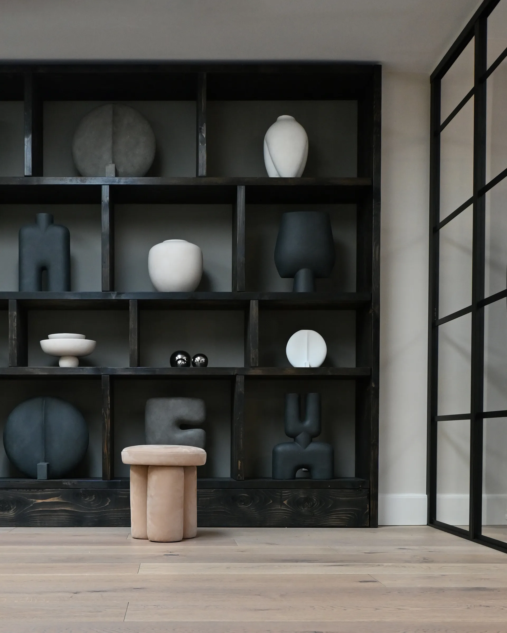 Taboret Big Foot Ø38x43 cm, Nubuck 101 Copenhagen