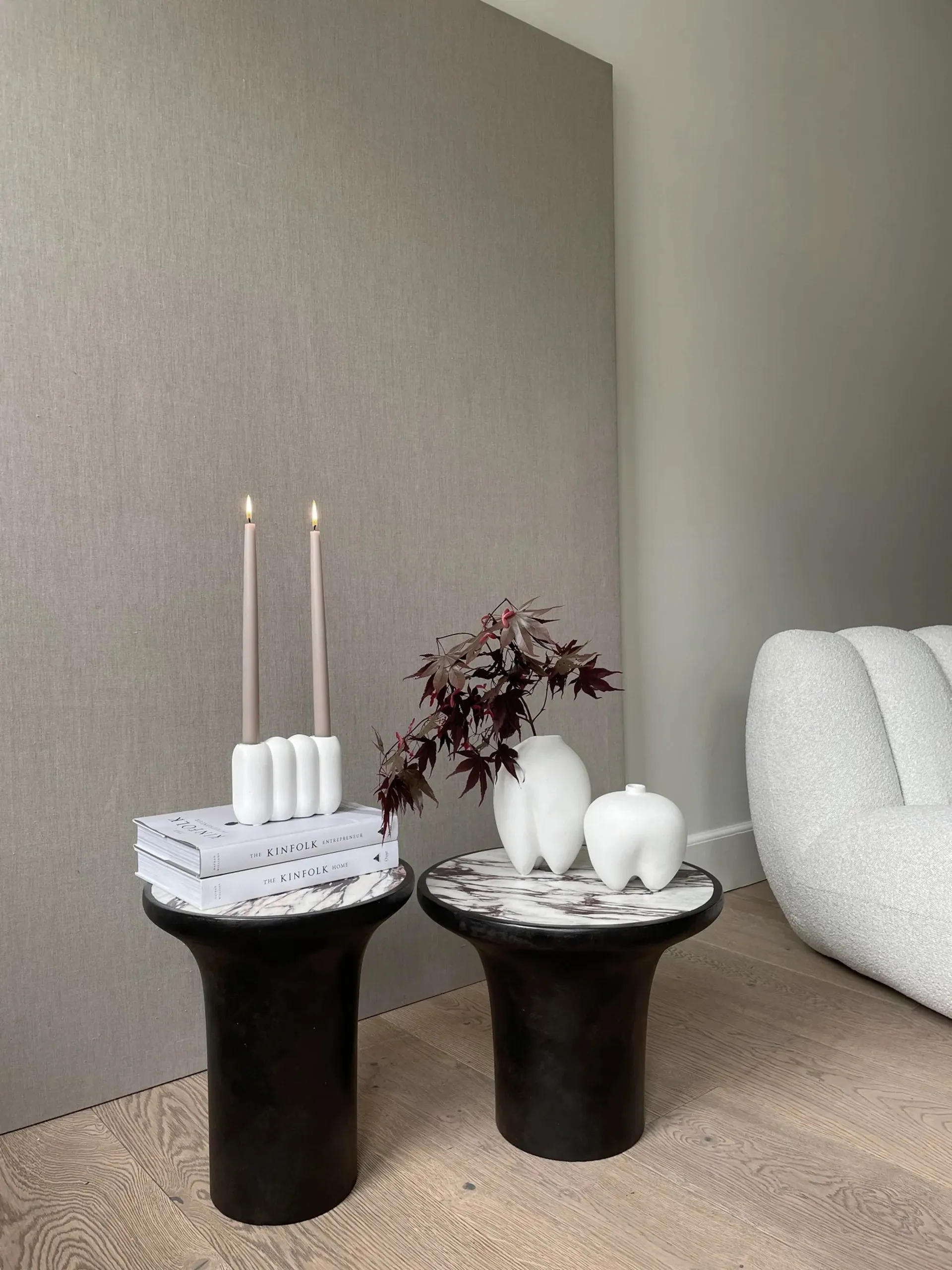 Tairu wysoki stolik boczny Ø35 cm, Calacatta 101 Copenhagen