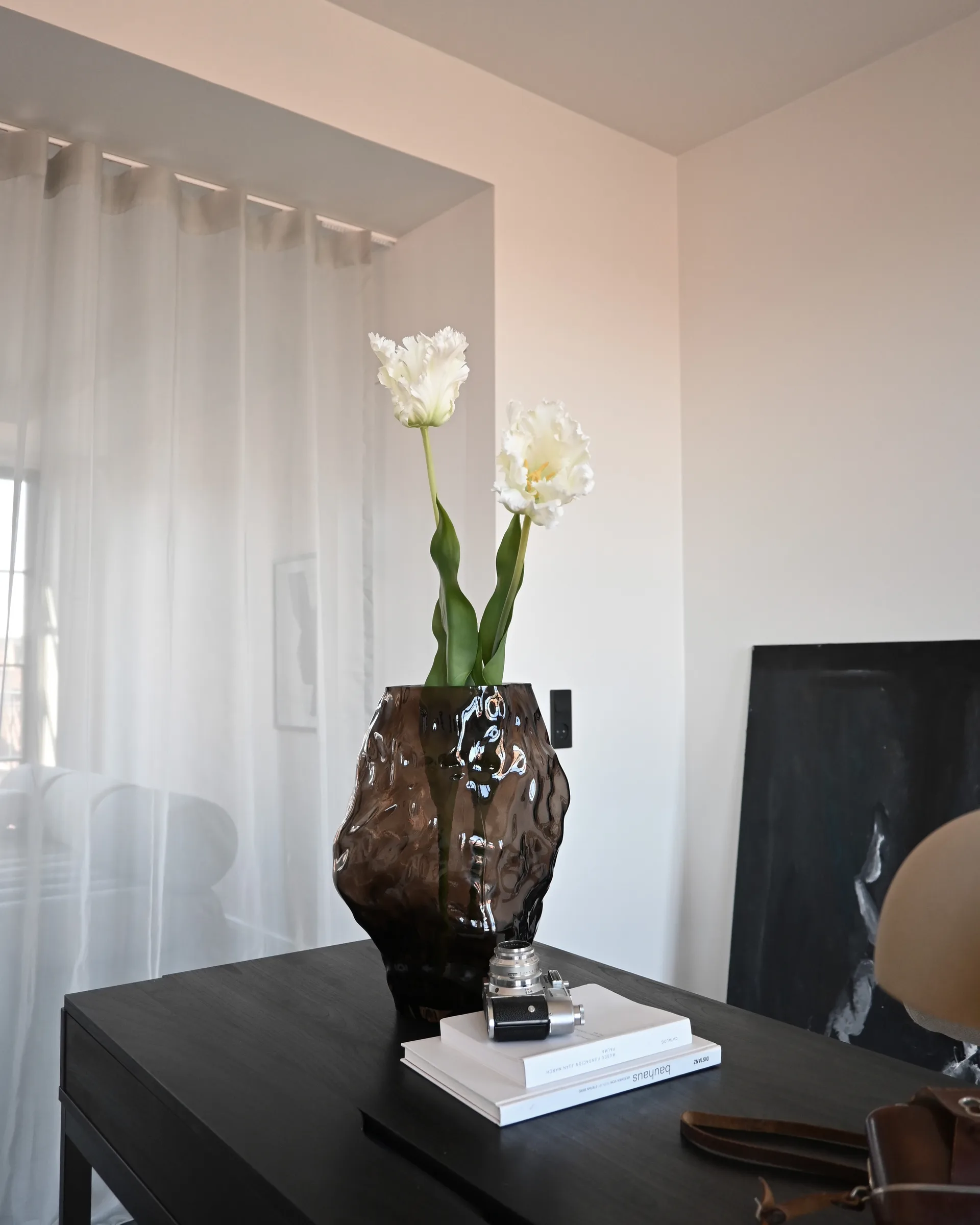 Wazon Katachi Medio, Smoked forest 101 Copenhagen