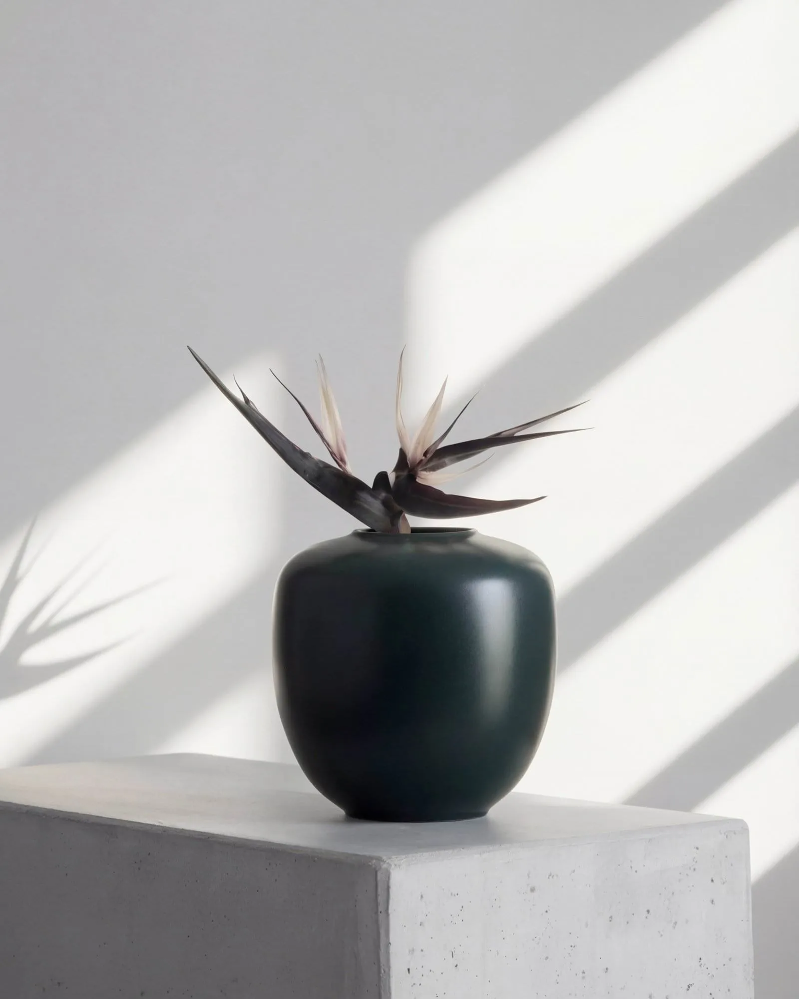 Wazon medio Sunao 30 cm, Dark green 101 Copenhagen