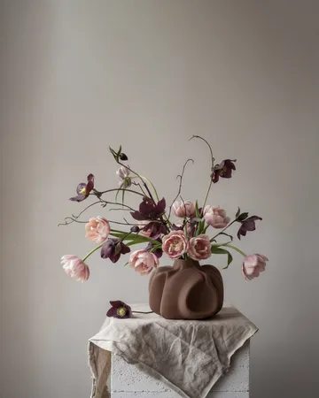 Wazon Wabi Medio 28 cm - Almond - 101 Copenhagen