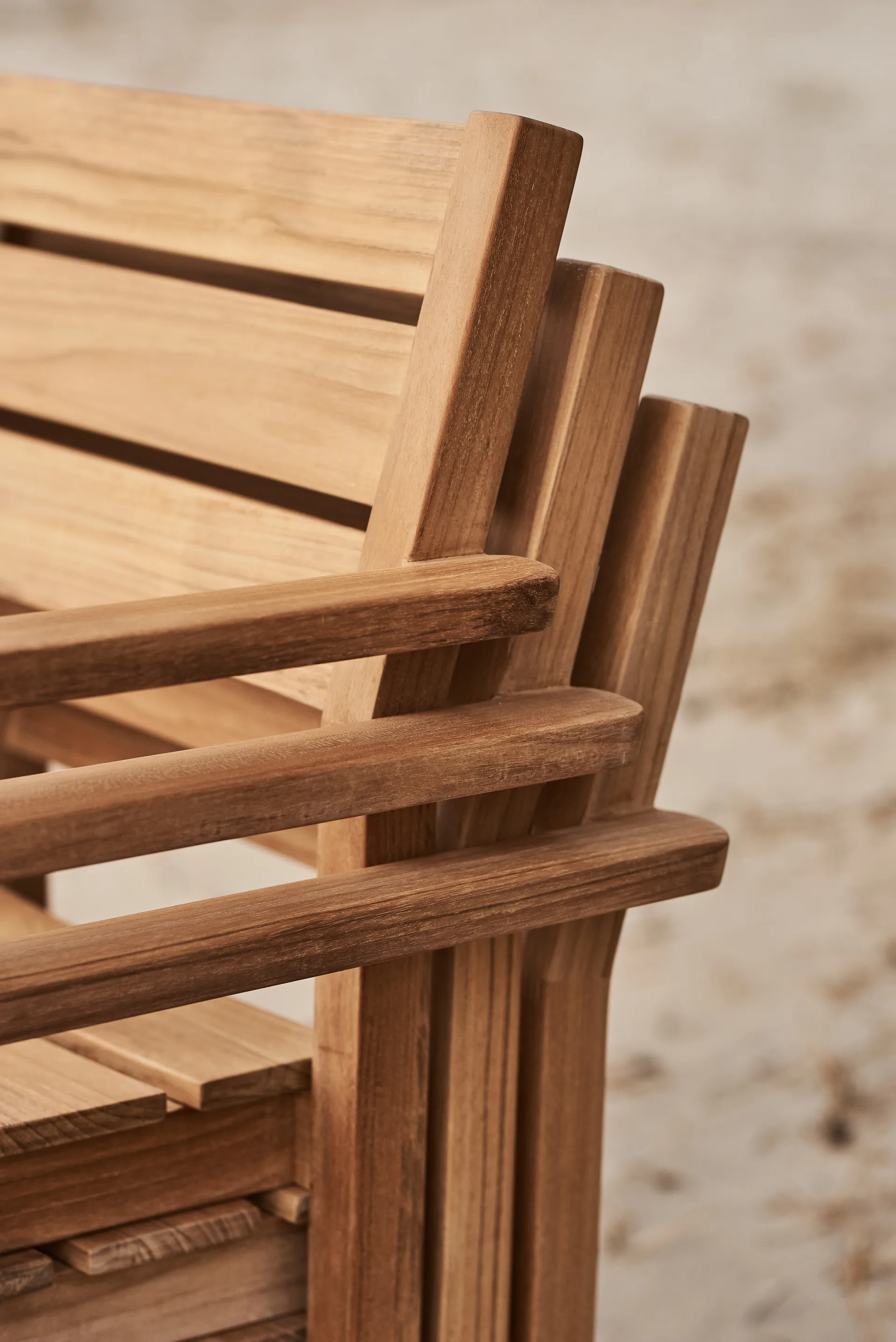 Krzesło Sköndal, Drewno tekowe 1898