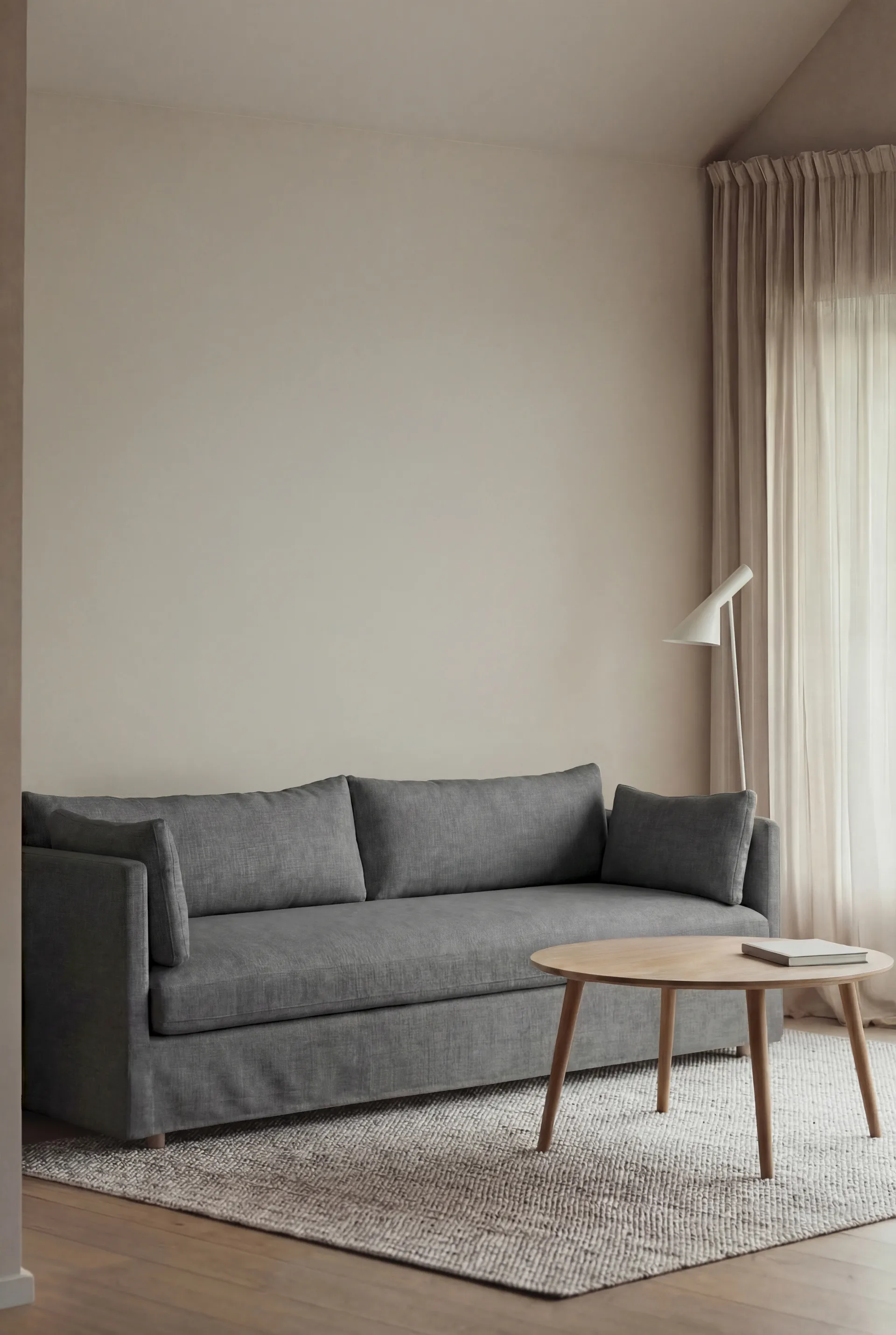 Linnevik sofa, Caleido grey 1240-dąb olejowany na biało, 4-osobowa, z falbaną 1898