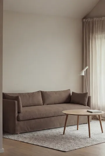 Linnevik sofa - Jump brown 1955-dąb olejowany na biało, 4-osobowa, z falbaną - 1898