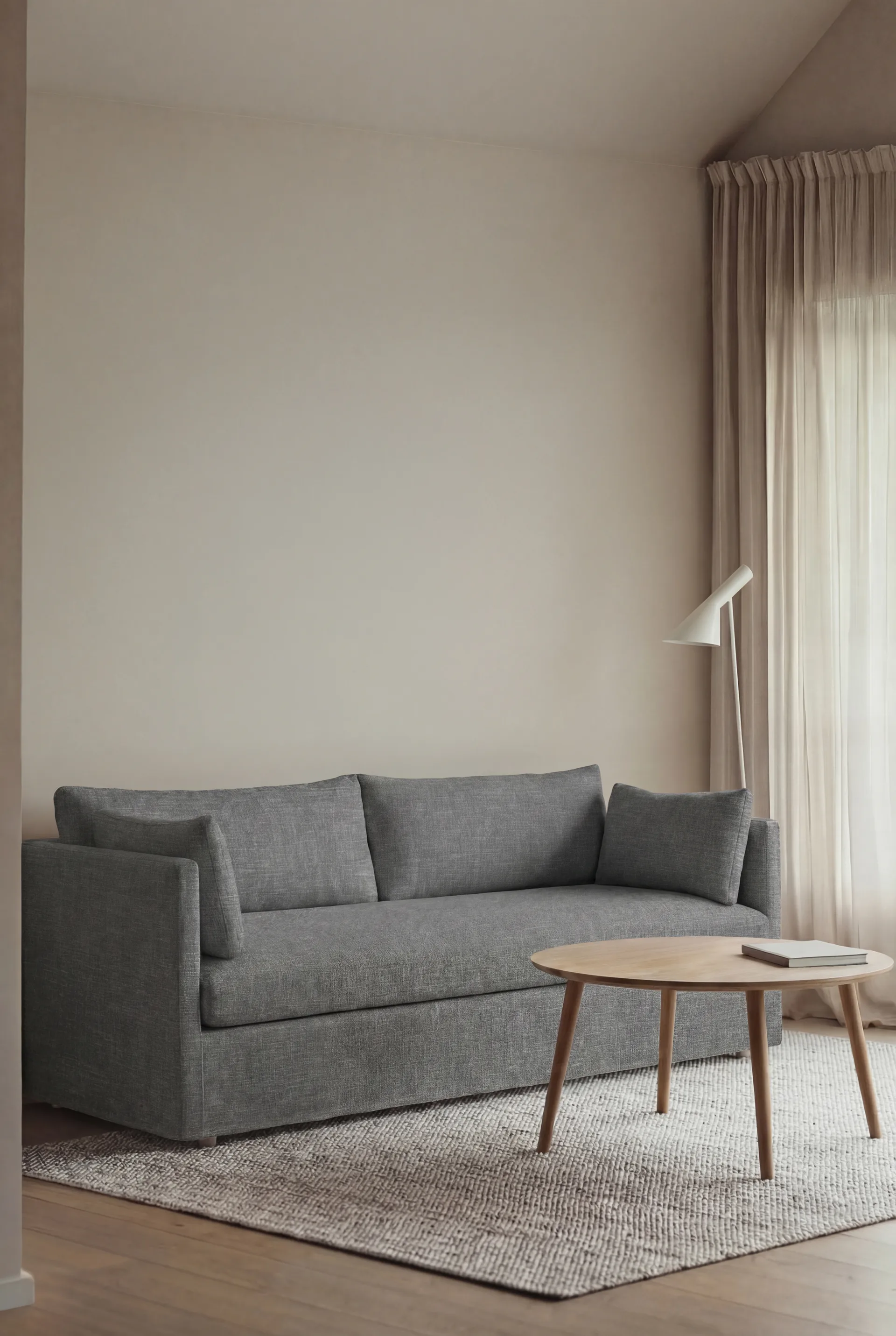 Linnevik sofa, Same Blue 6678-dąb olejowany na biało, 3-osobowa, z falbaną 1898