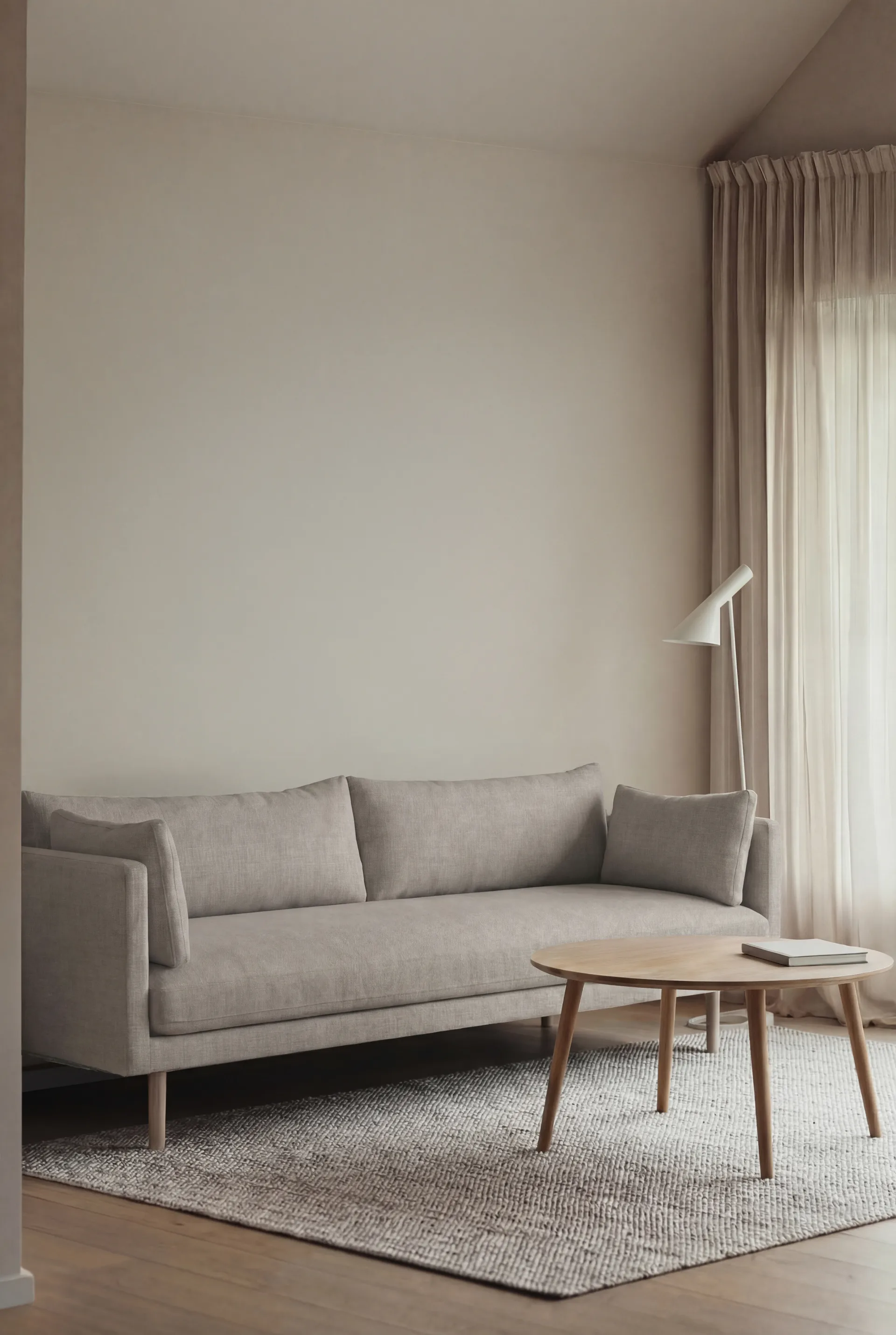 Linnevik sofa, Same Grey 6673-dąb olejowany na biało, 4-osobowa, bez falbany 1898