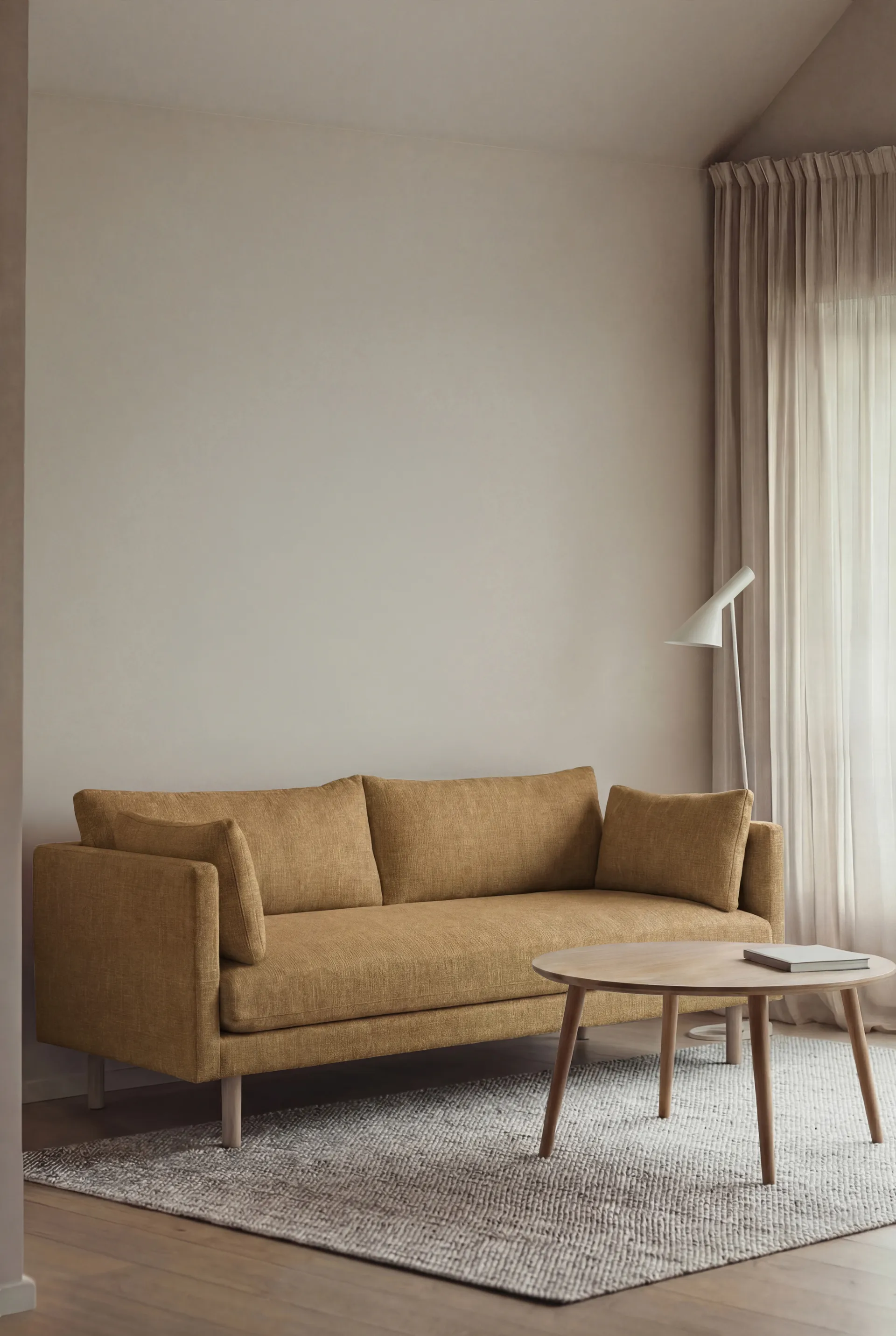 Linnevik sofa, Same Ochre 6676-dąb olejowany na biało, 2-osobowa, bez falbany 1898