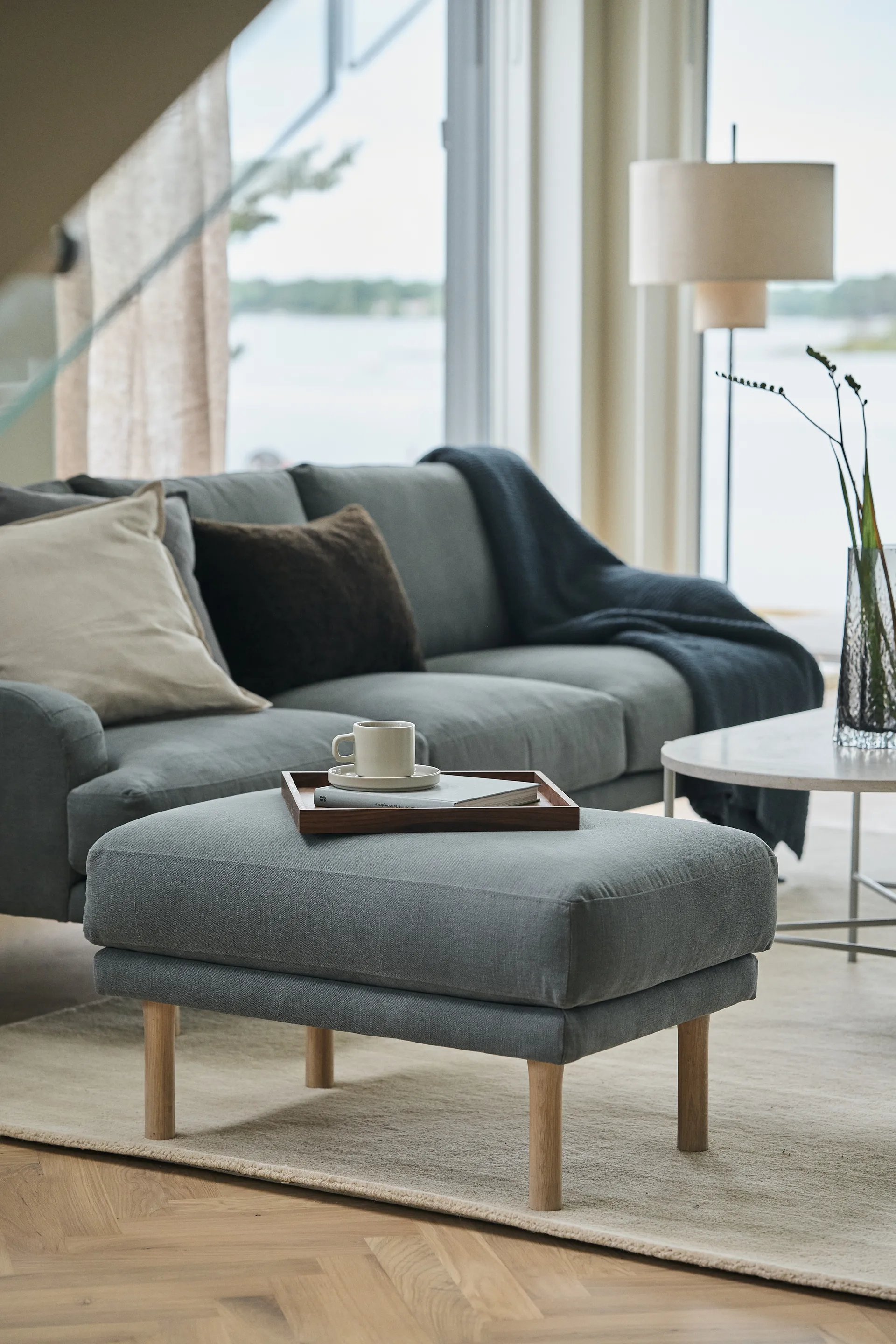 Podnóżek Lidnäs, Caleido ciemnoszary 1898