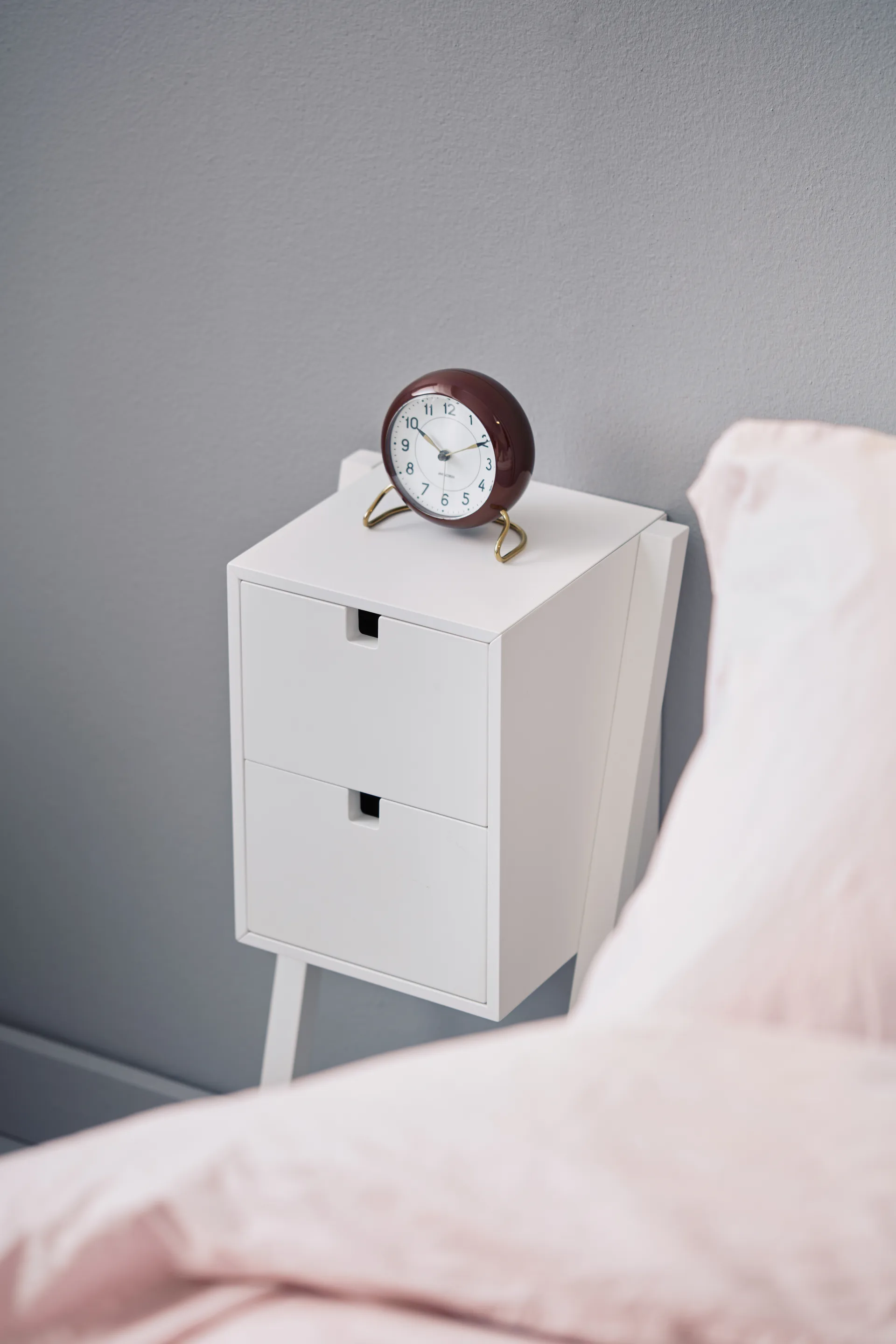 Szafka do sypialni lub przedpokoju Square, Biały 1898