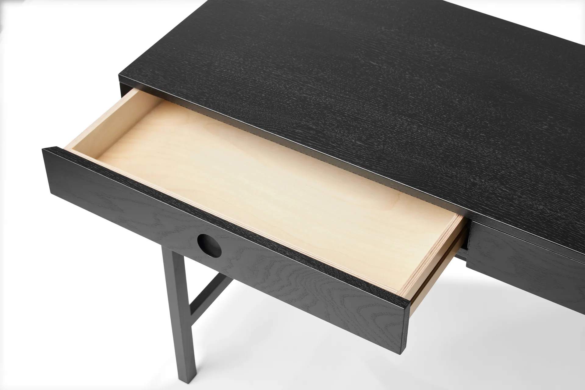 Biurko Mind, Czarnobejcowany dąb, 118×74×44 cm A2