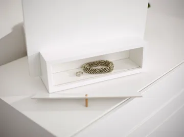 Lustro stołowe Me z pojemnikiem - Biały, 34×57×30 cm - A2