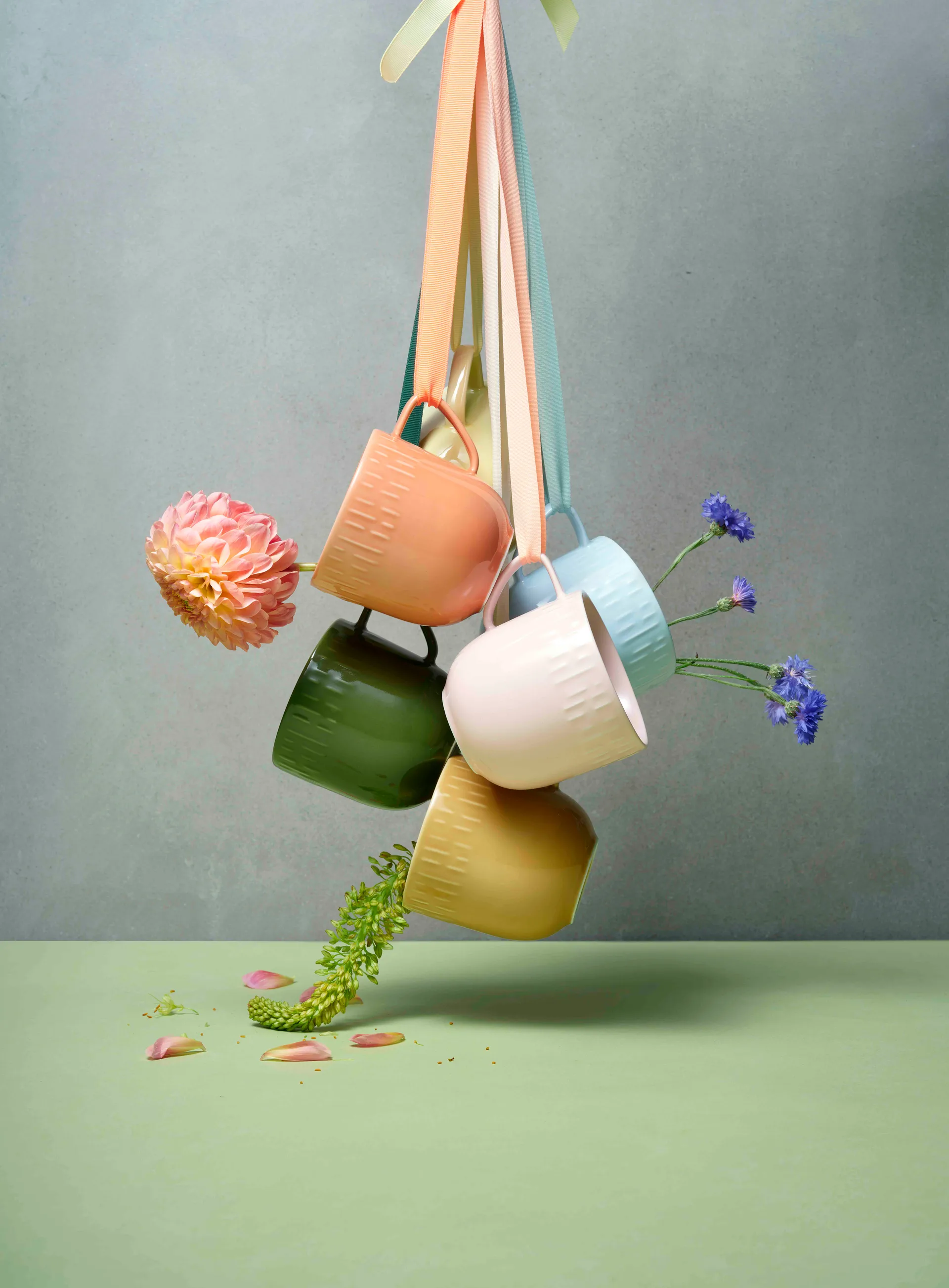 Kubek Confetti, Olive, 350 ml Aida
