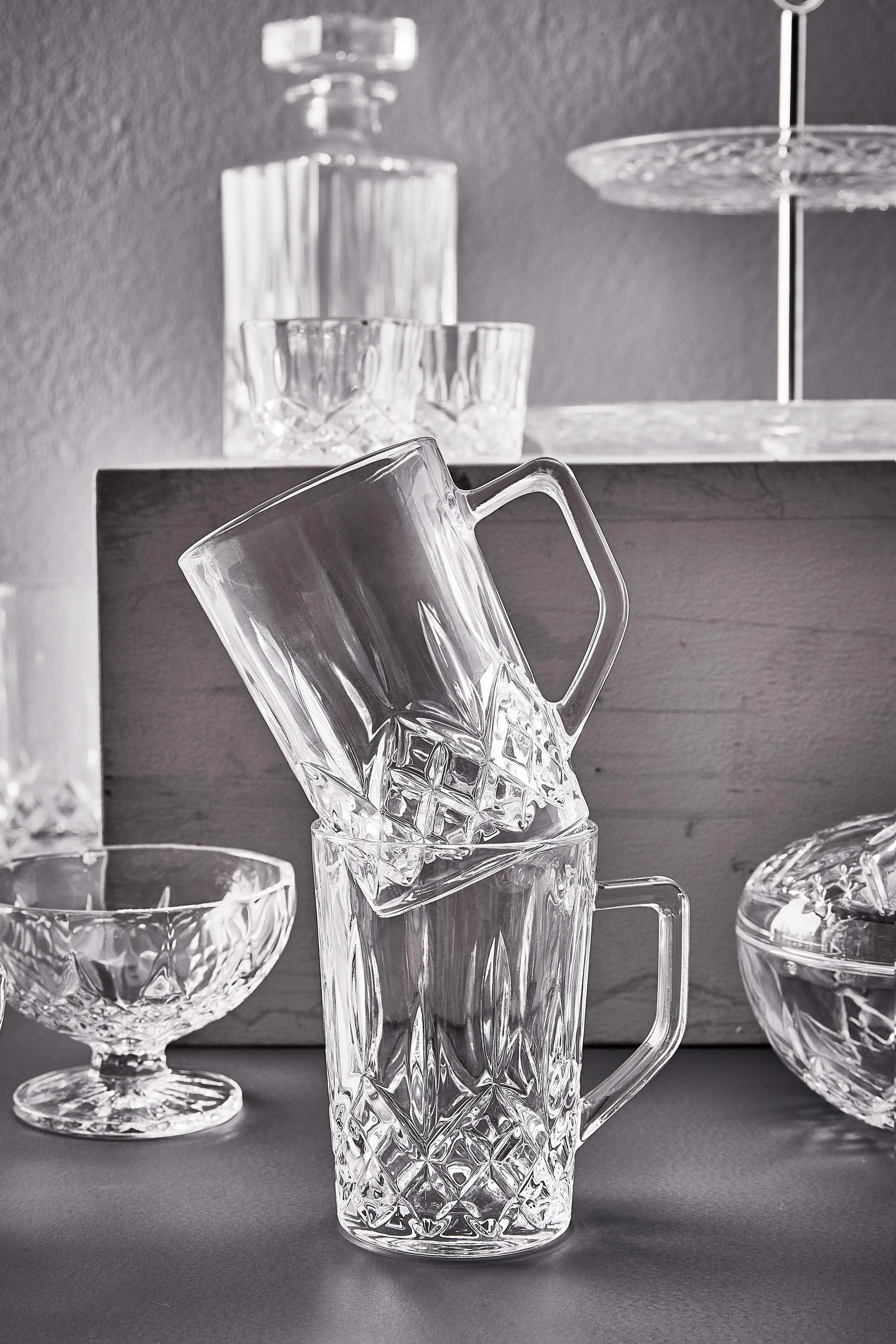 Szklanka do kawy z uchem Harvey 27,5 cl 4 szt., Przezroczysty Aida