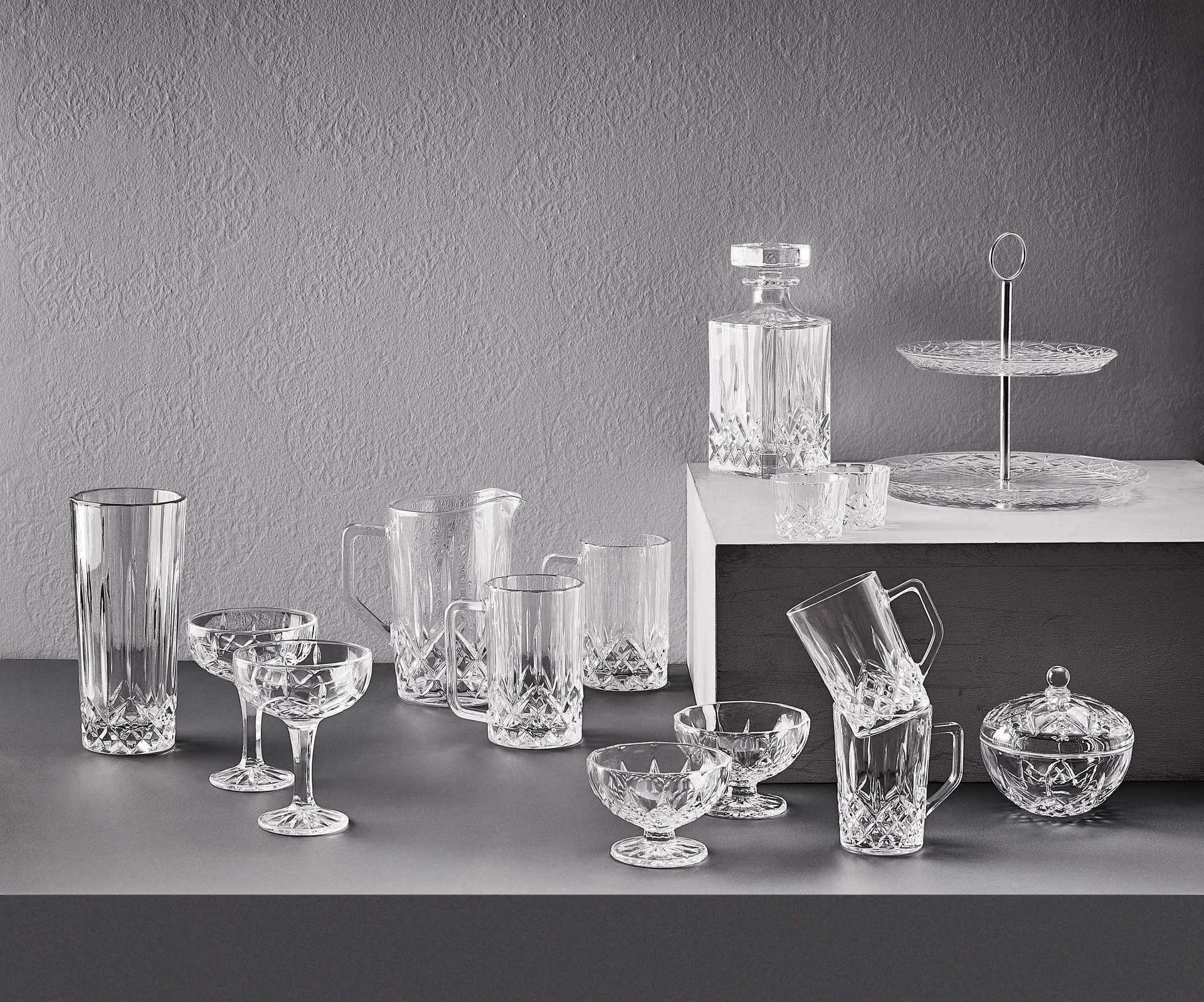 Szklanka do kawy z uchem Harvey 27,5 cl 4 szt., Przezroczysty Aida