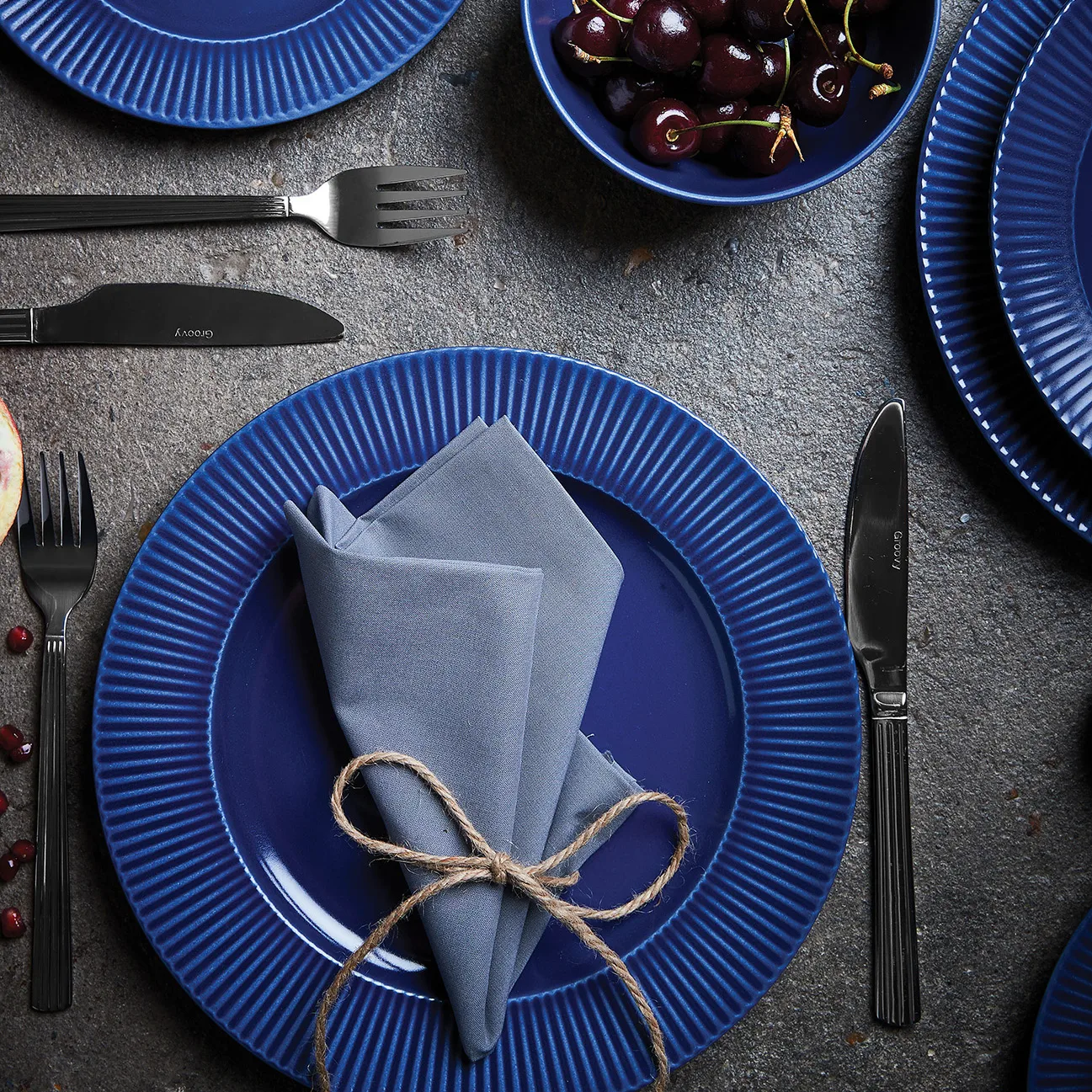 Talerz Groovy Ø 27 cm, Niebieski Aida