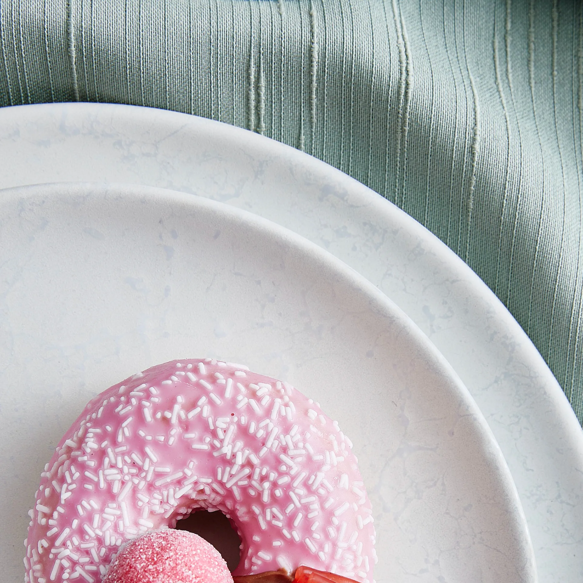 Talerz Raw Ø23 cm, Arctic white (biały) Aida