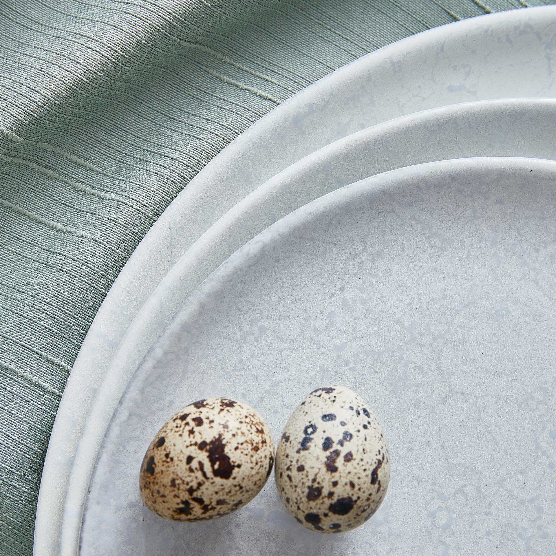 Talerz Raw Ø28 cm, Arctic White (biały) Aida