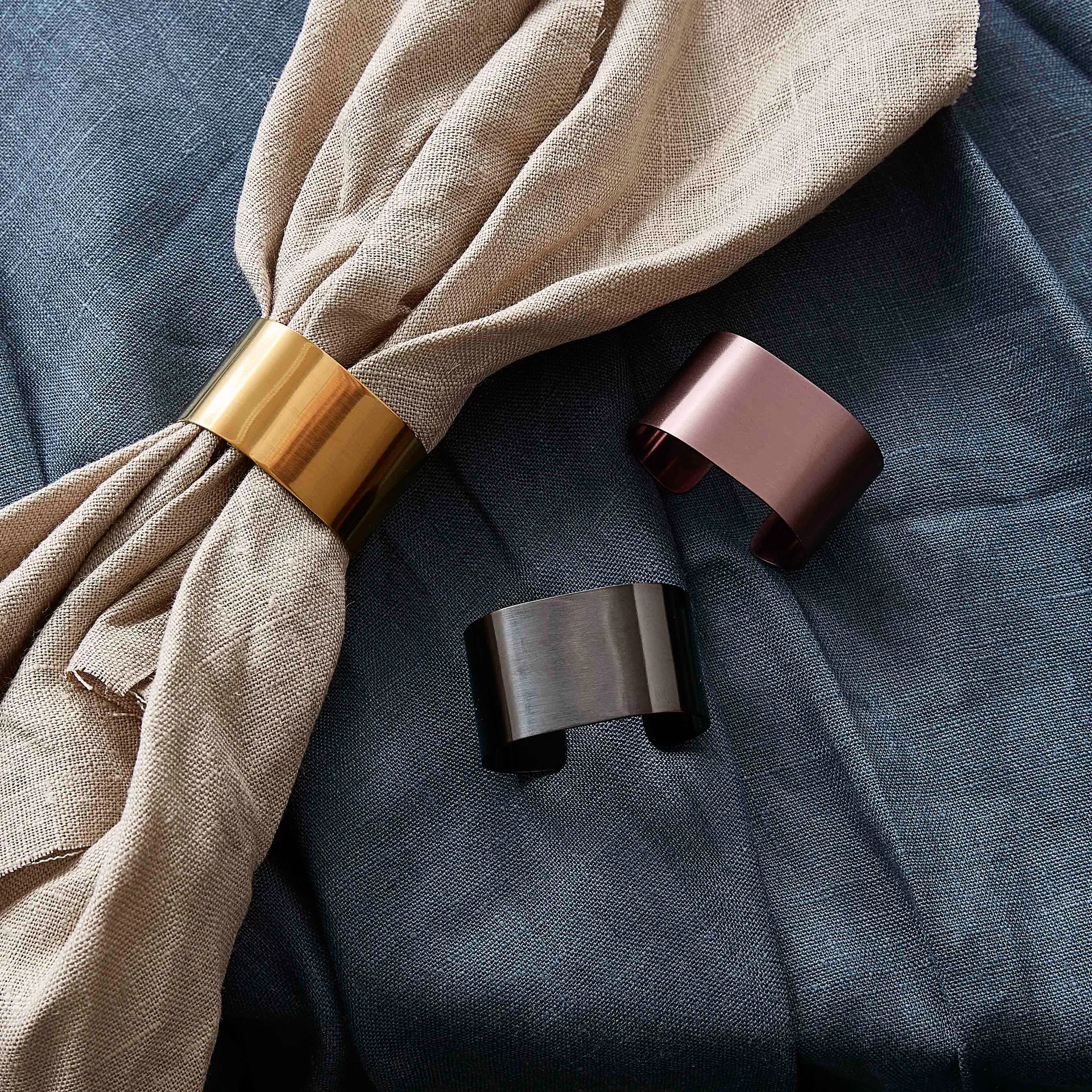 Uchwyt na serwetki Raw 4-pak, Rosegold Aida