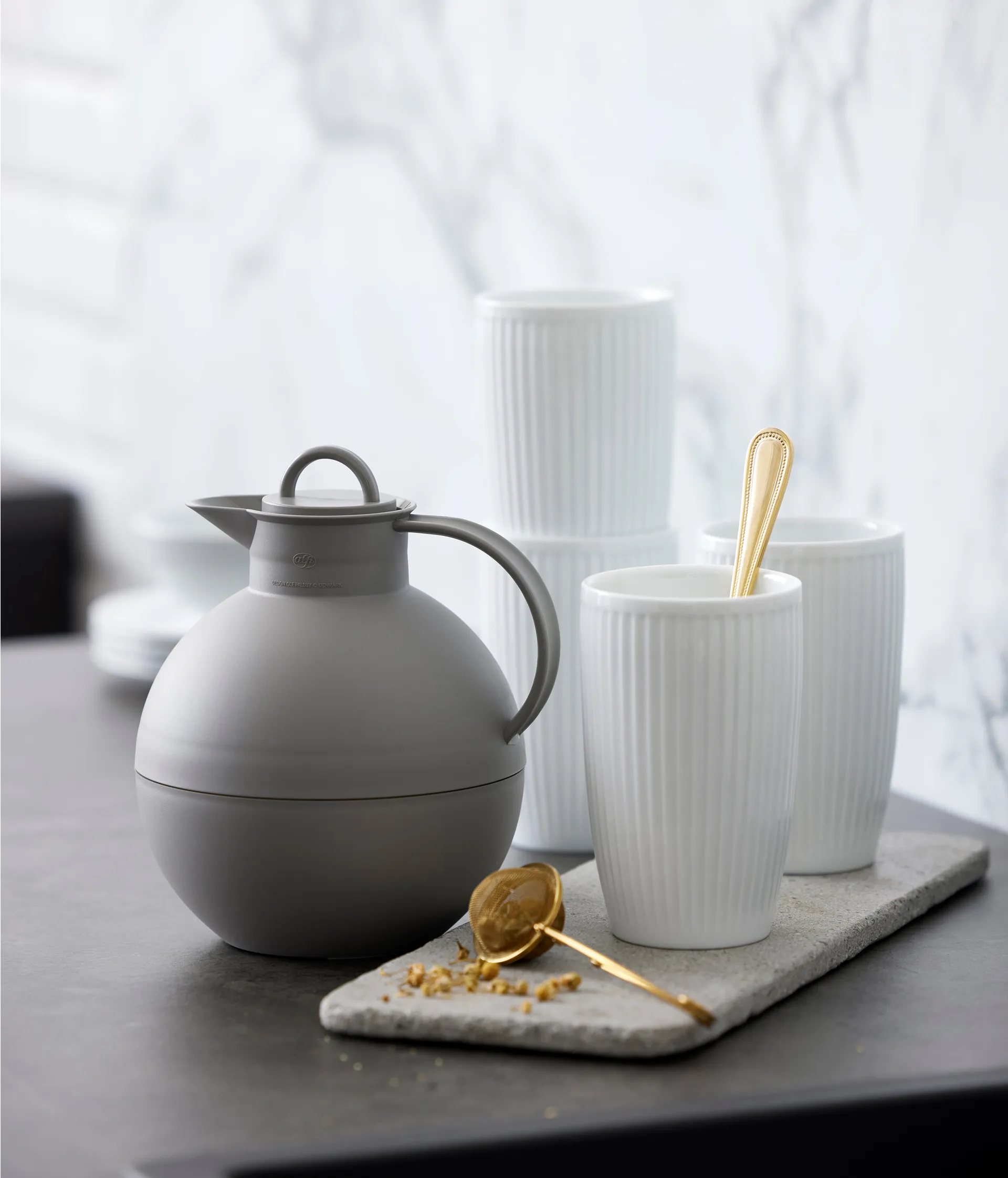 Termos Kulan 0,94 l, Frosta grafiti szary Alfi