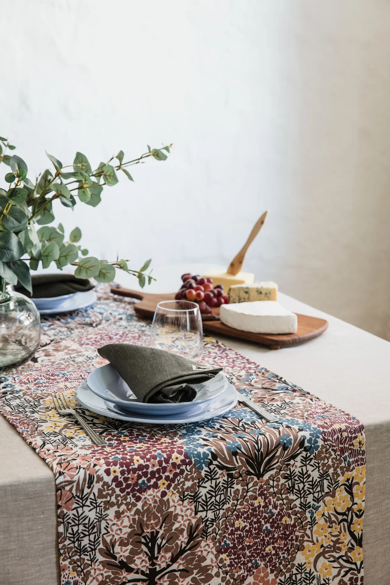 Bieżnik Botanic Gardern 45x150 cm, Różowy brąz Almedahls