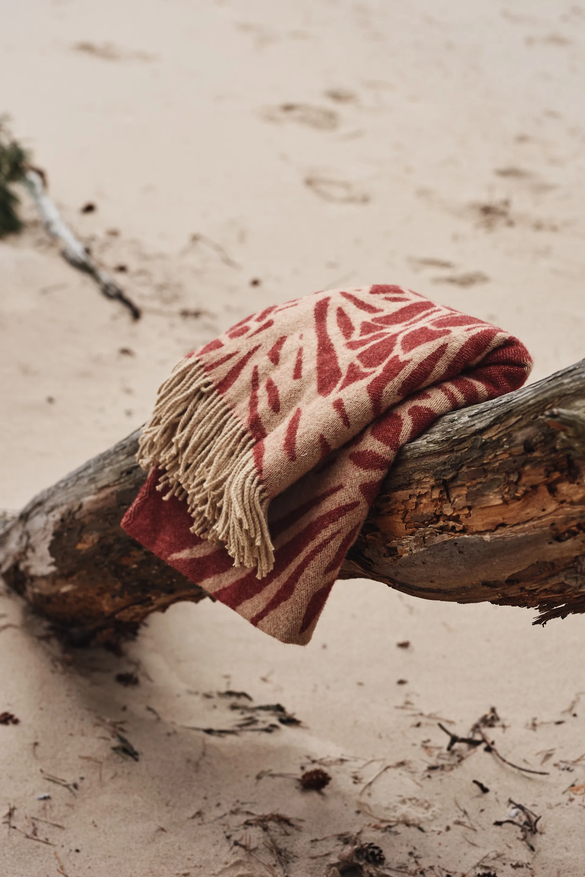 Pled Kotteri 130x170 cm, Burgundowo-beżowy Almedahls