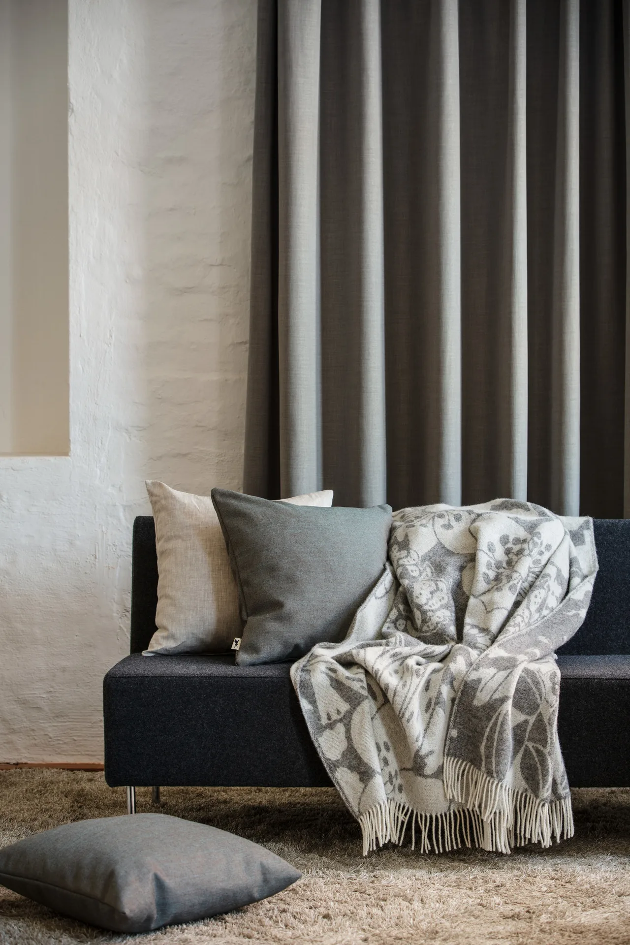 Pled Skogen 130x170 cm, Szary-off white Almedahls