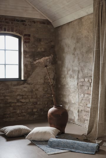 Poszewka na poduszkę z tkaniny w kropki 47x47 cm - Natur-taupe - Almedahls