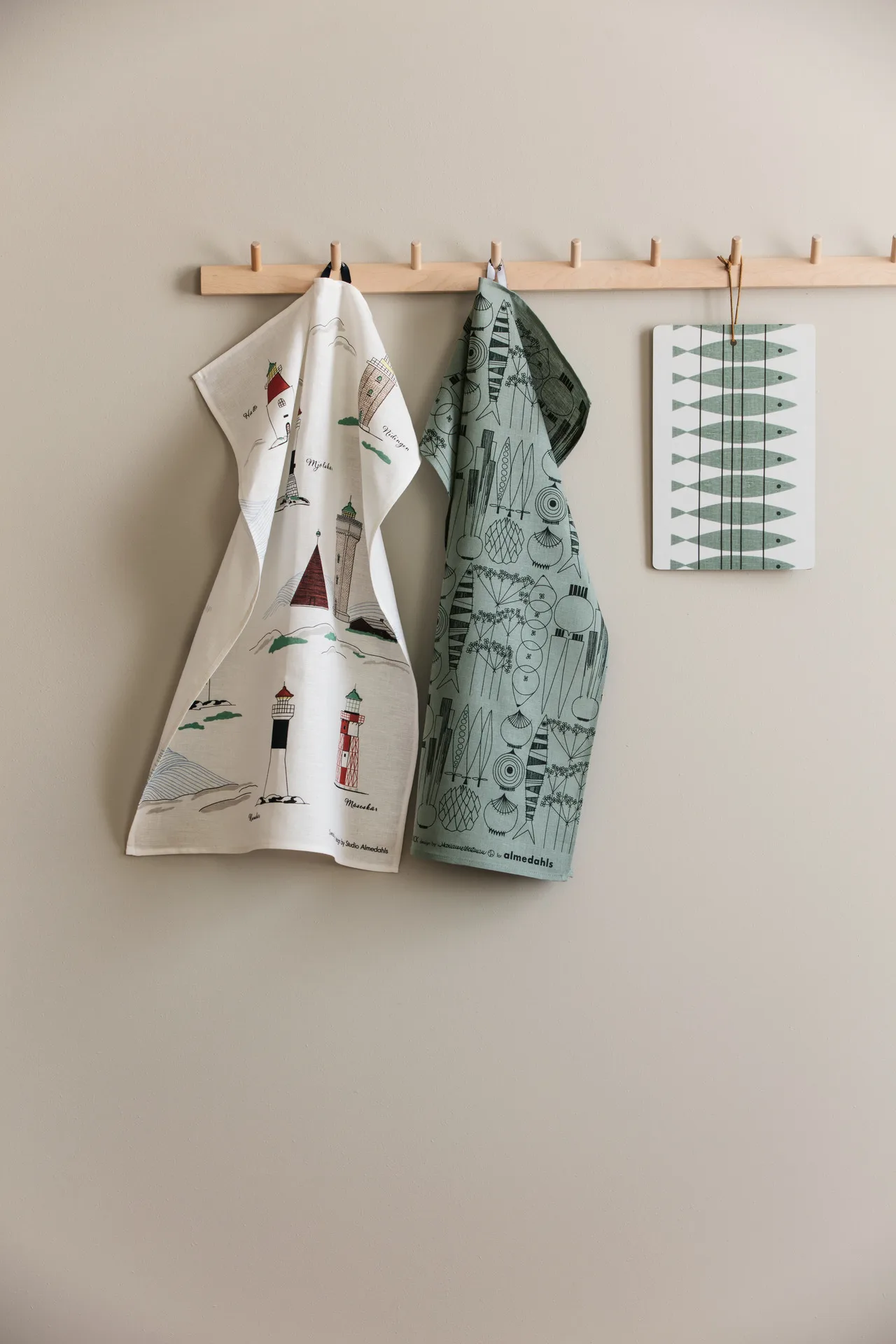 Ręcznik kuchenny Szwedzkie latarnie morskie 47x70 cm, Biały-multi Almedahls