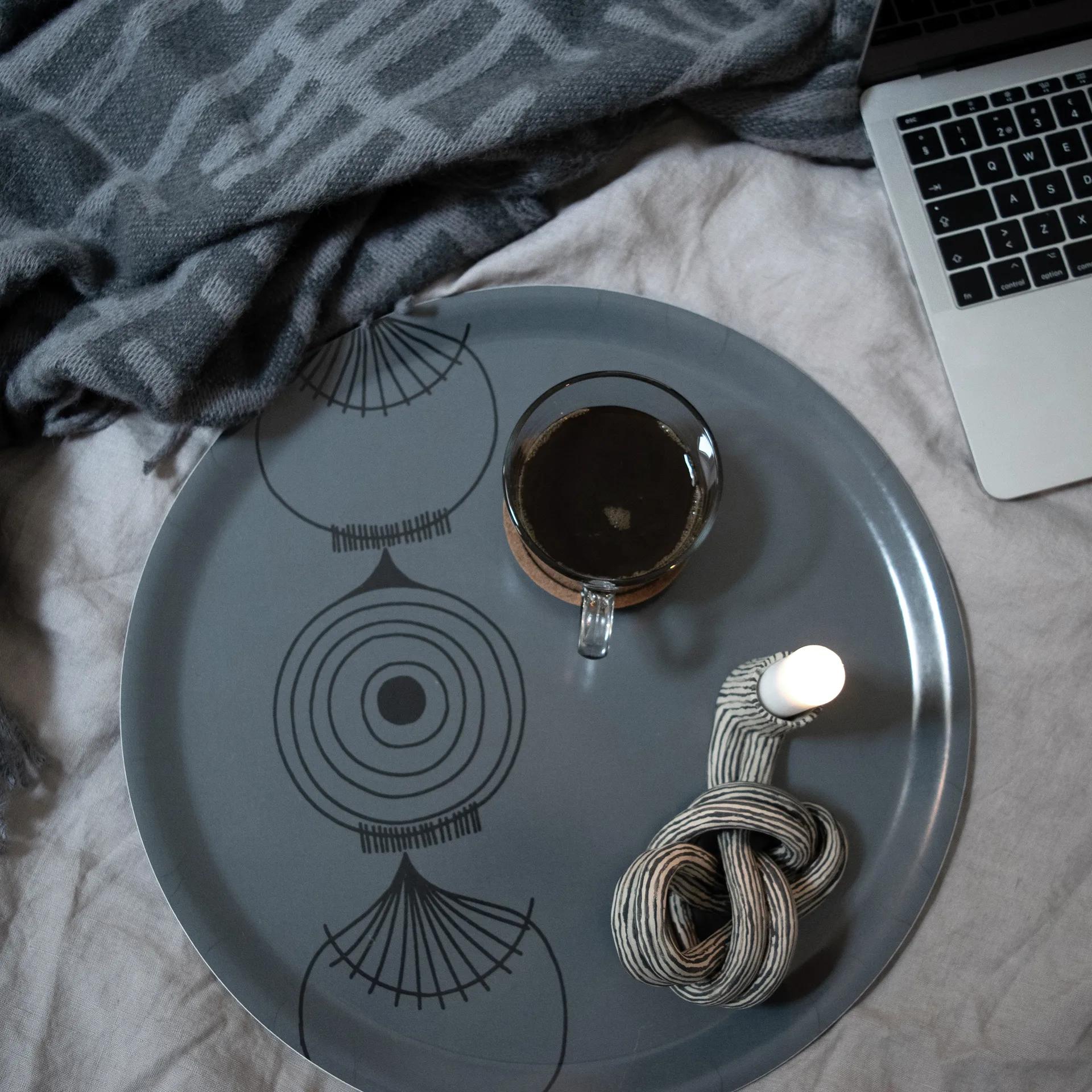 Taca Picknick Elements cebula Ø38, Ciemnoszary Almedahls