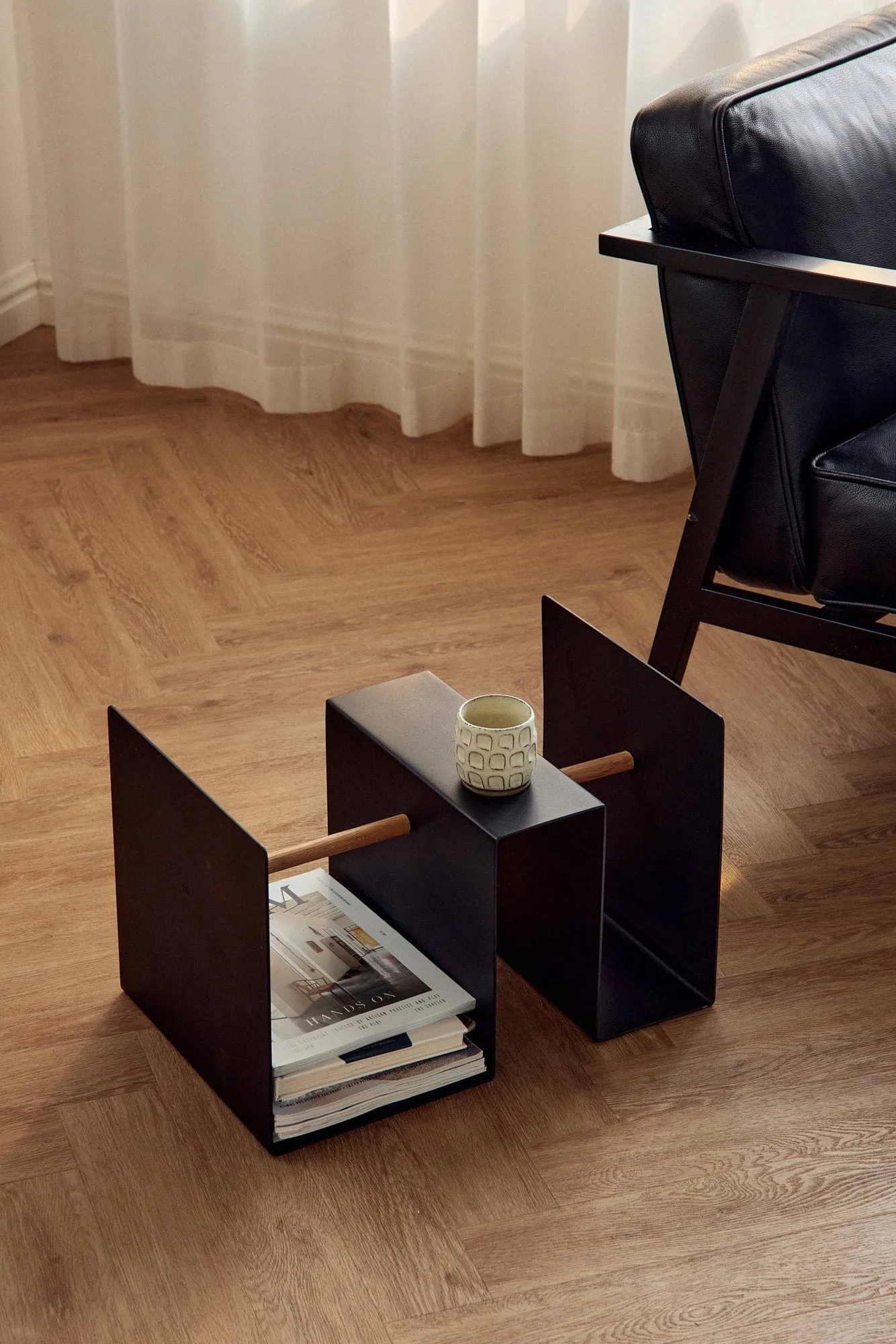 Edge stolik boczny, Black (czarny) Andersen Furniture
