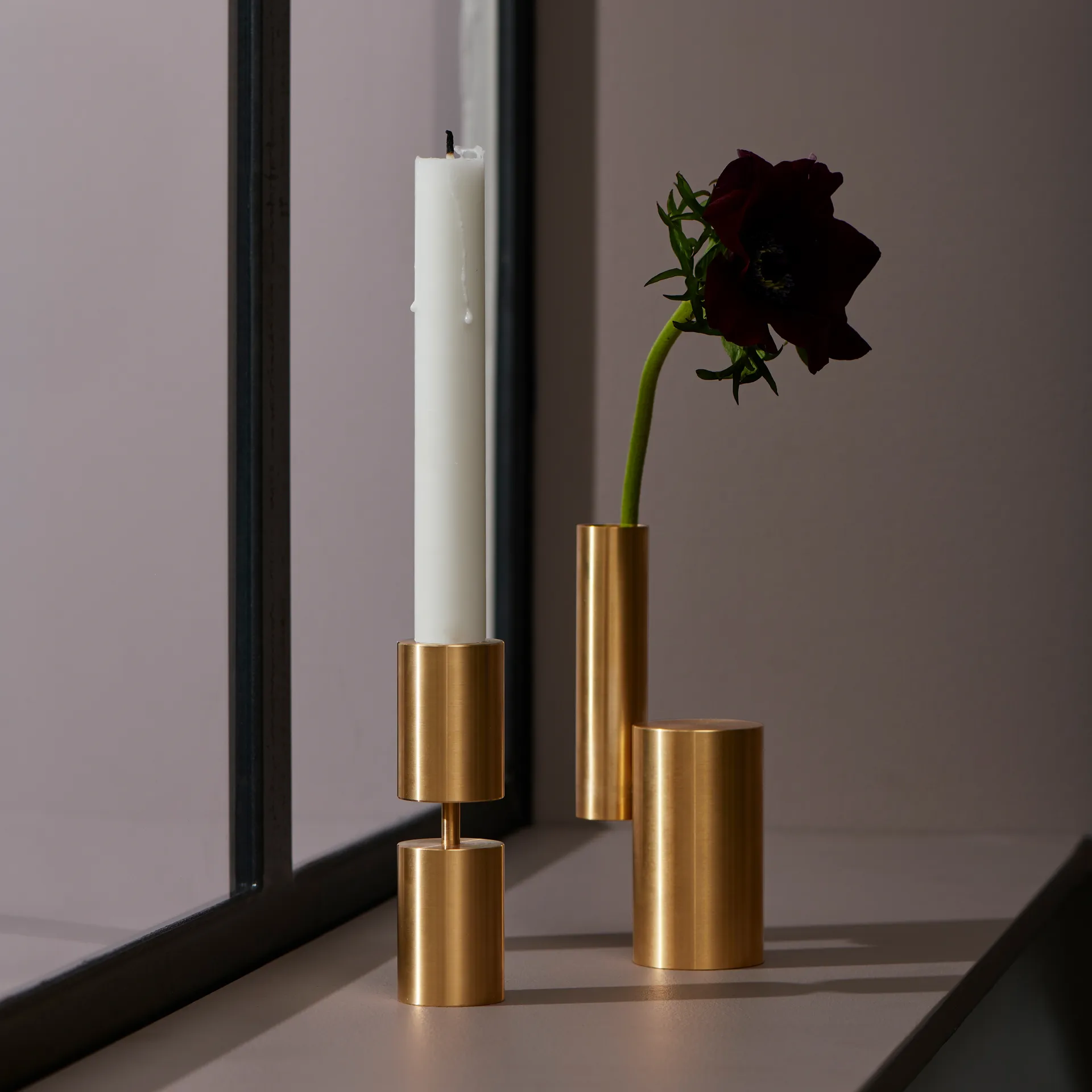 Świecznik Solid, Mosiądz Applicata