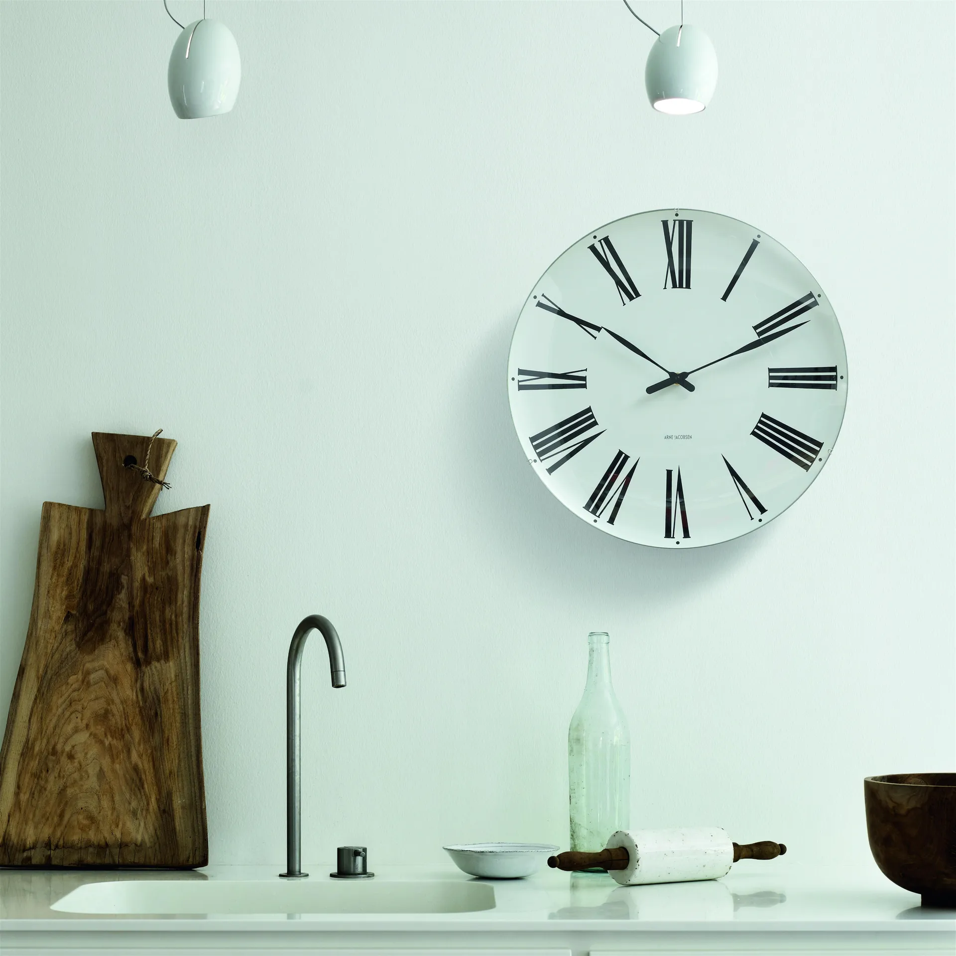 Zegar rzymski Arne Jacobsen, Ø 48 cm Arne Jacobsen Clocks