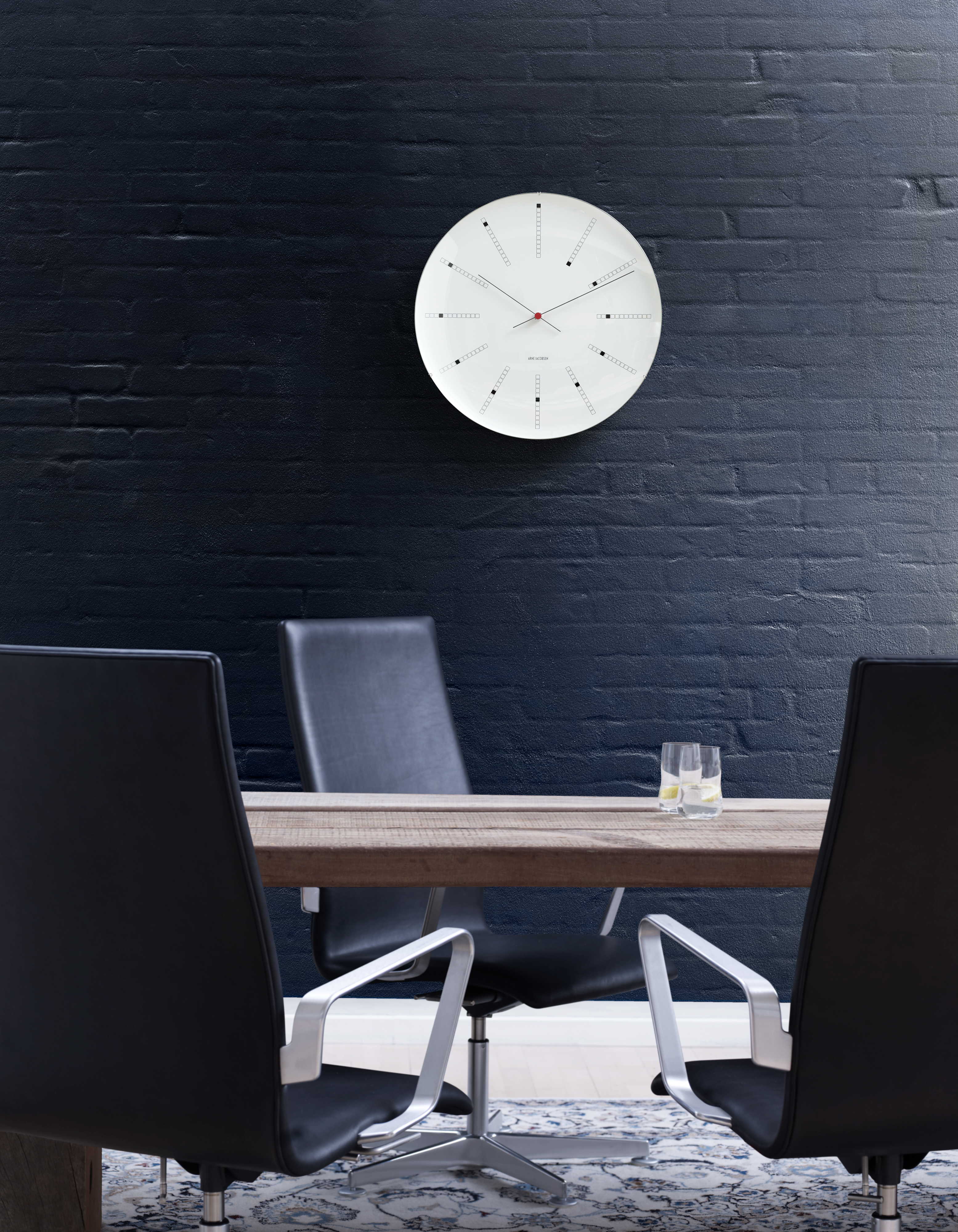 Zegar ścienny Bankers Arne Jacobsen | Arne Jacobsen Clocks