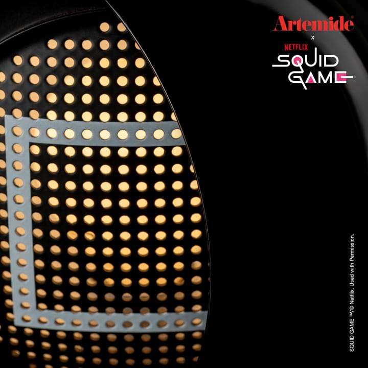 Eclisse x Squid Game Lampa stołowa Special Edition, Guard black Artemide