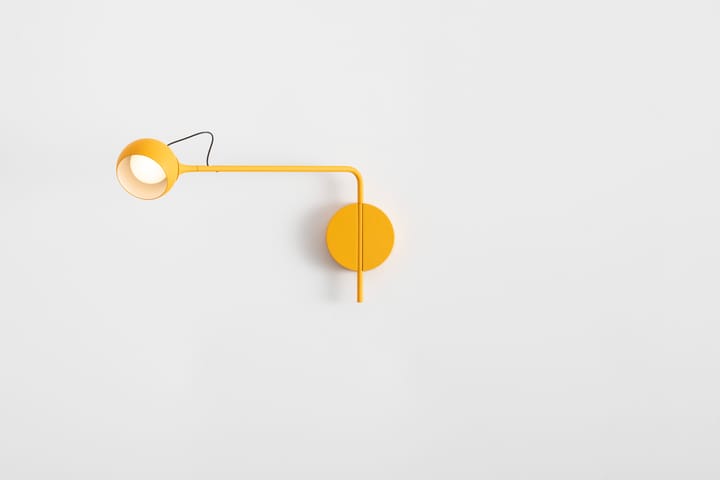 Kinkiet Ixa, Yellow Artemide