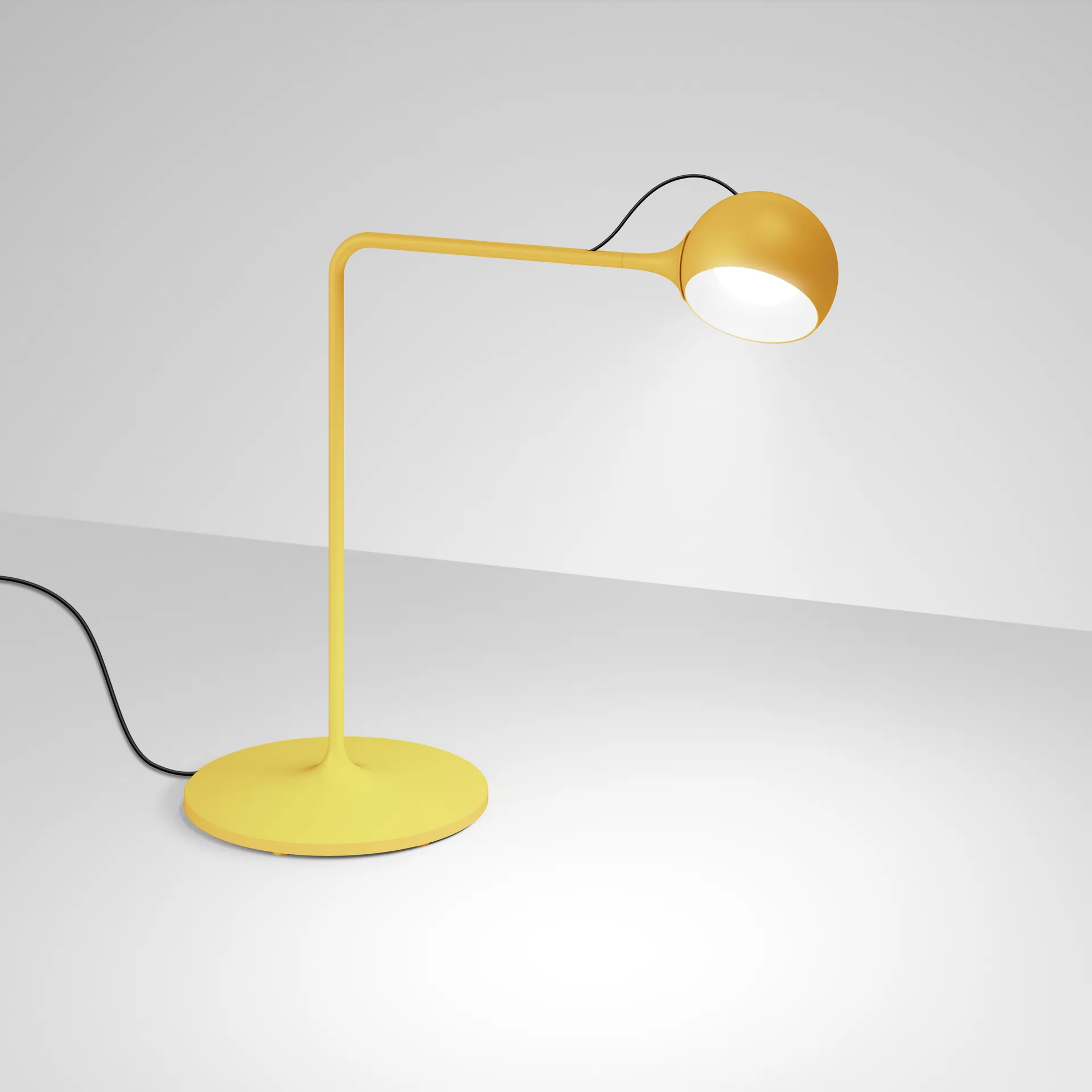 Lampa stołowa Ixa, Yellow Artemide