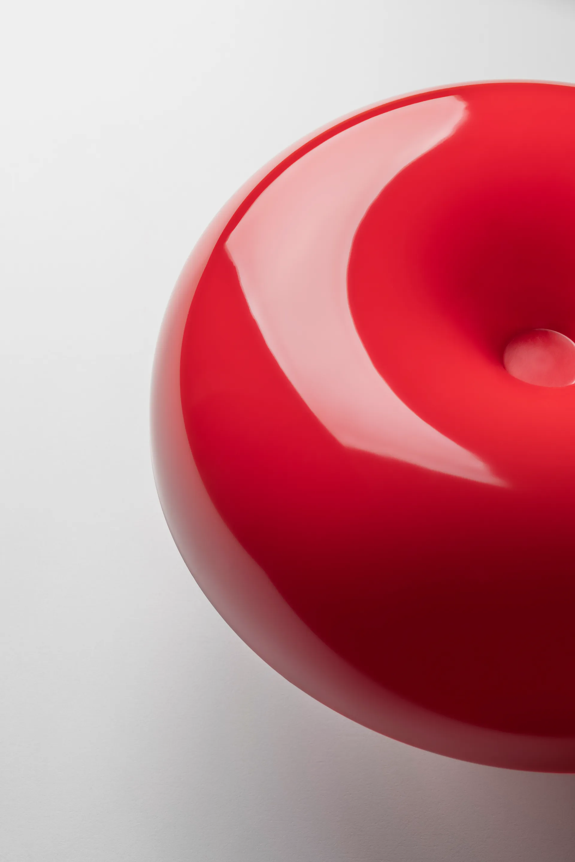 Lampa stołowa Nessino, Czerwony Artemide