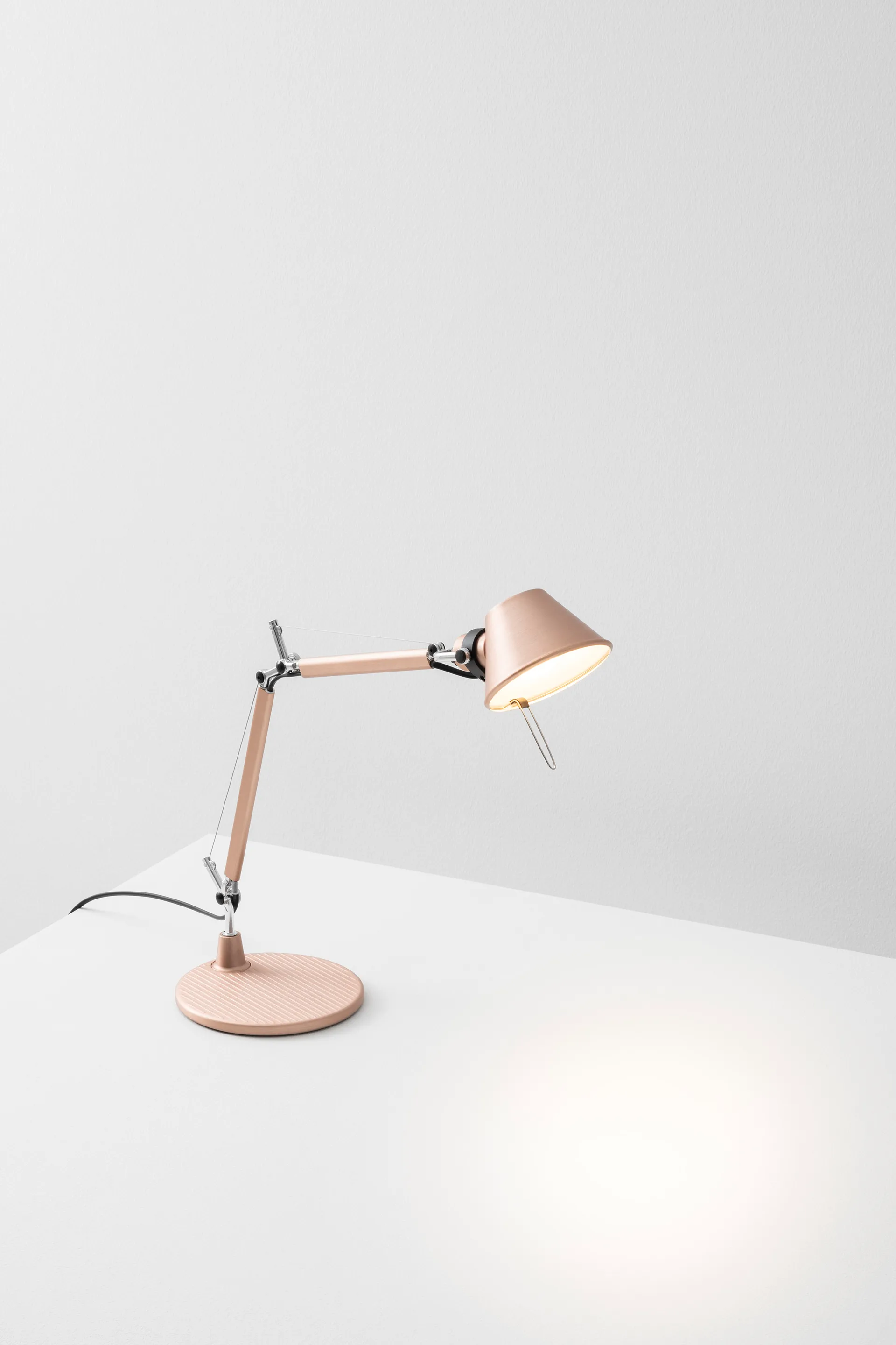 Lampa stołowa Tolomeo Micro Special Edition, Copper Artemide