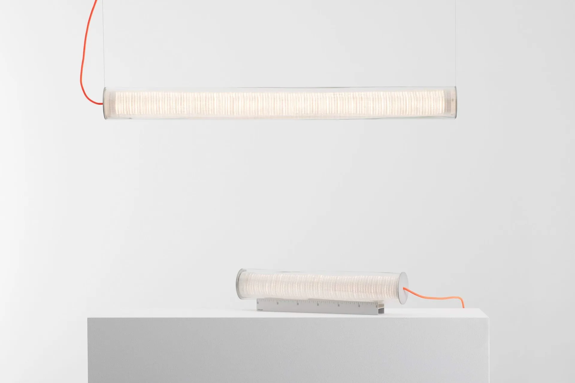 Lampa wisząca Criosfera, sterowana aplikacją, Poziomy Artemide