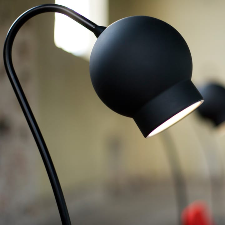 Ogle lampa podłogowa, biały lack Ateljé Lyktan