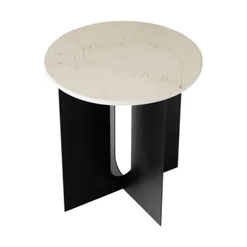 Androgyne stolik boczny - Crystal Rose marmur-czarna stal, Ø42 cm - Audo Copenhagen