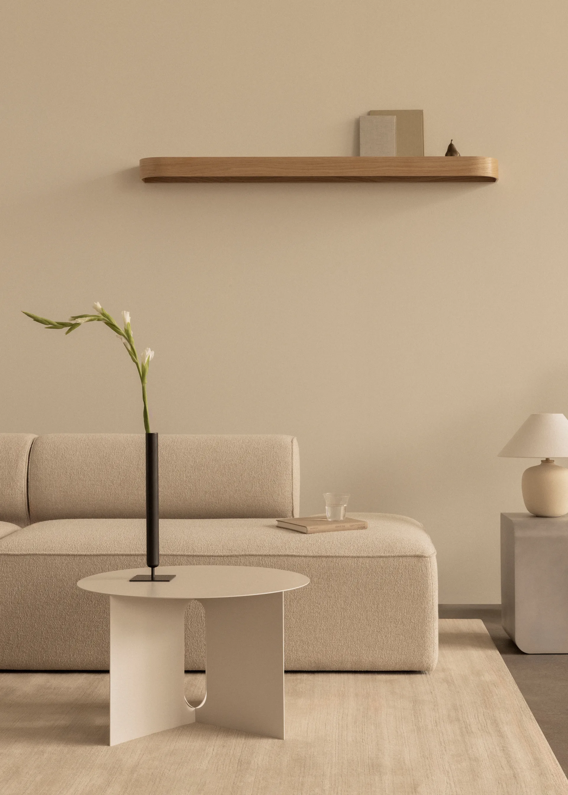 Androgyne stolików bocznych Ø63 cm, Ivory Audo Copenhagen