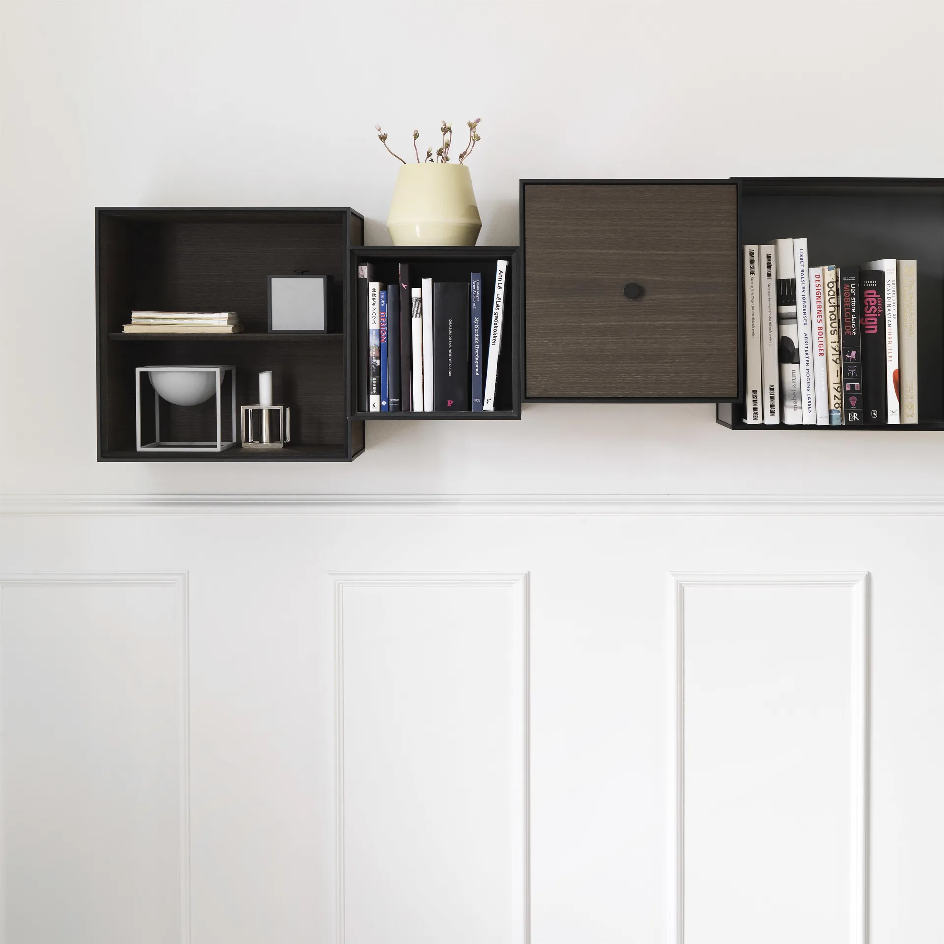 Frame 35 sześcian bez drzwi, dąb wędzony Audo Copenhagen