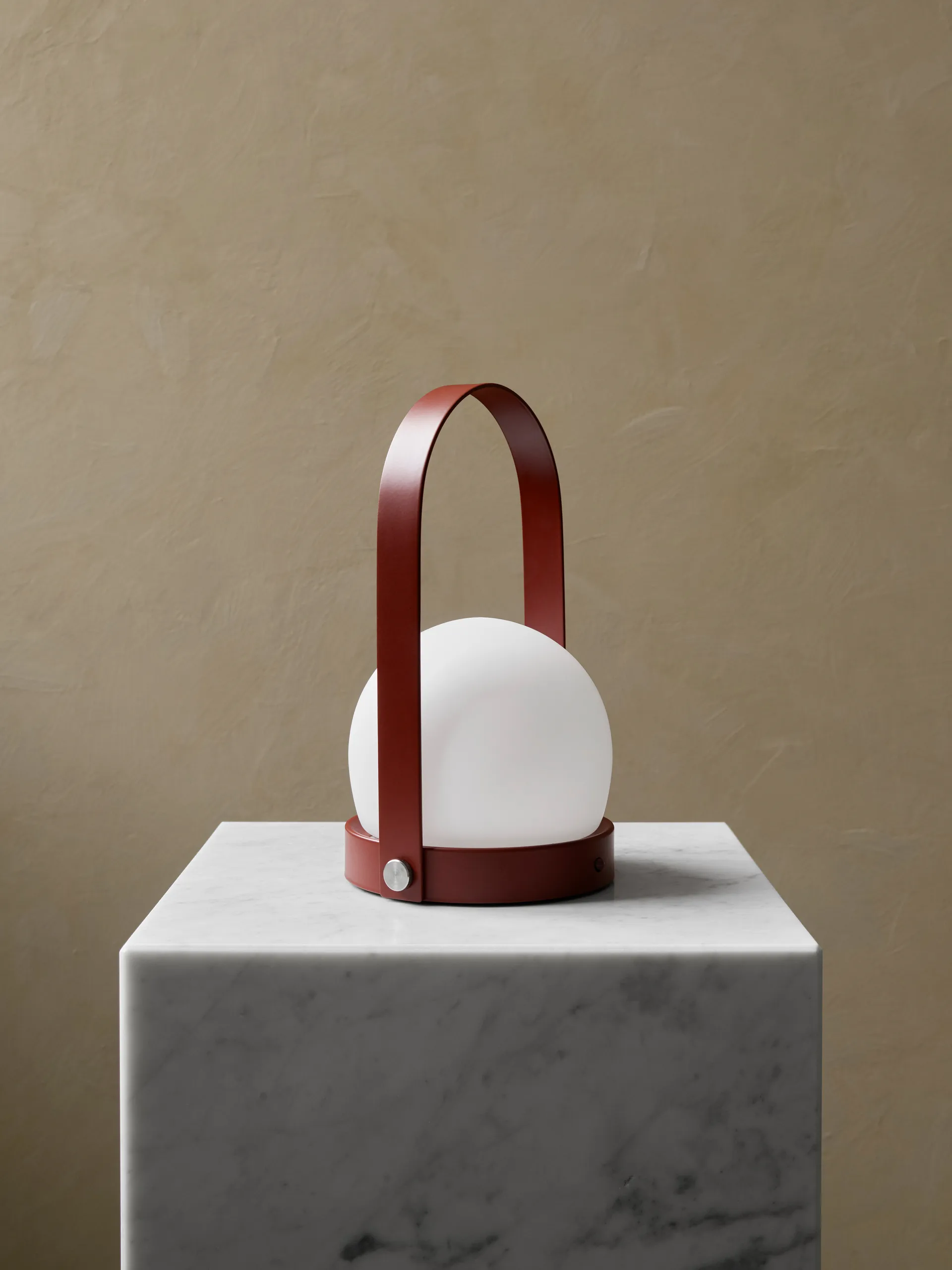 Lampa Carrie, Burned red Audo Copenhagen