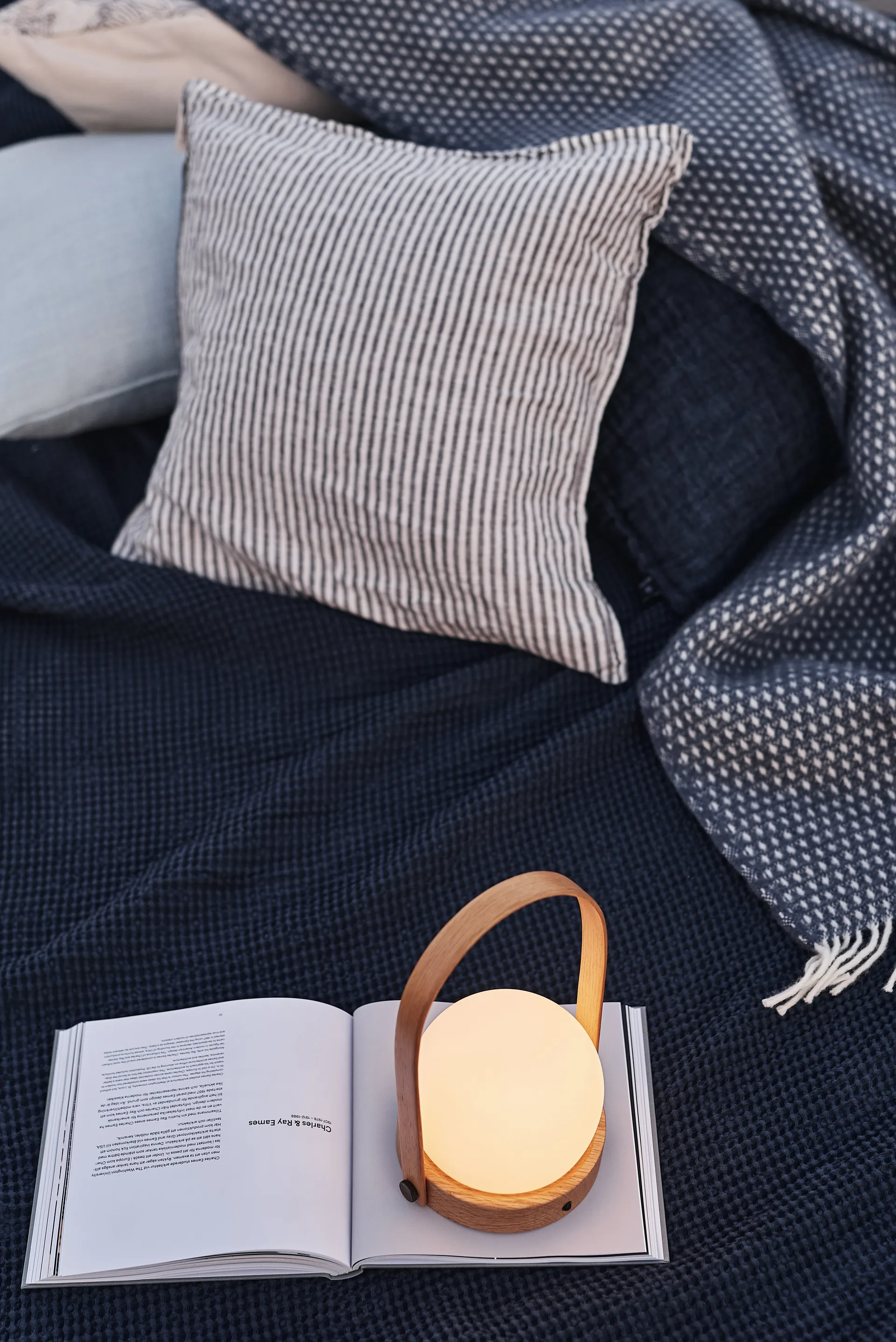 Lampa Carrie Edycja limitowana, Natural oak Audo Copenhagen